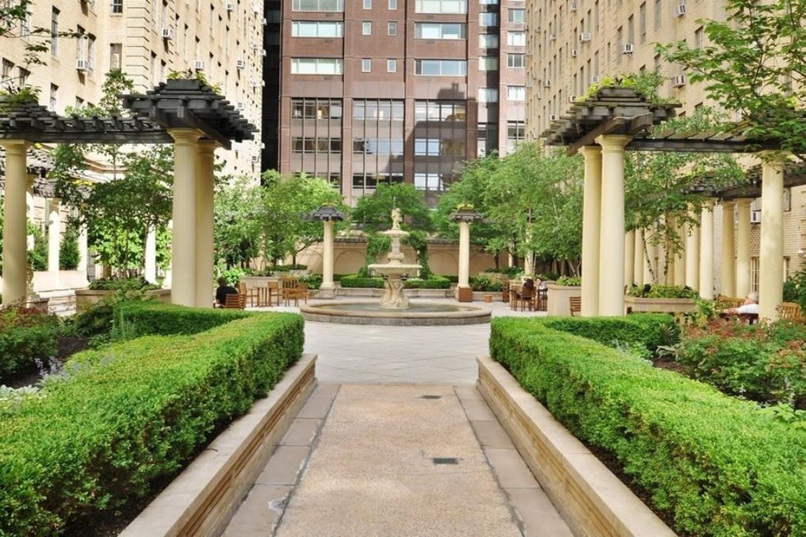 11. Condominiums for Sale at The Parc Vendome, 350 W 57TH ST, 7E Hell's Kitchen, New York, NY 10019