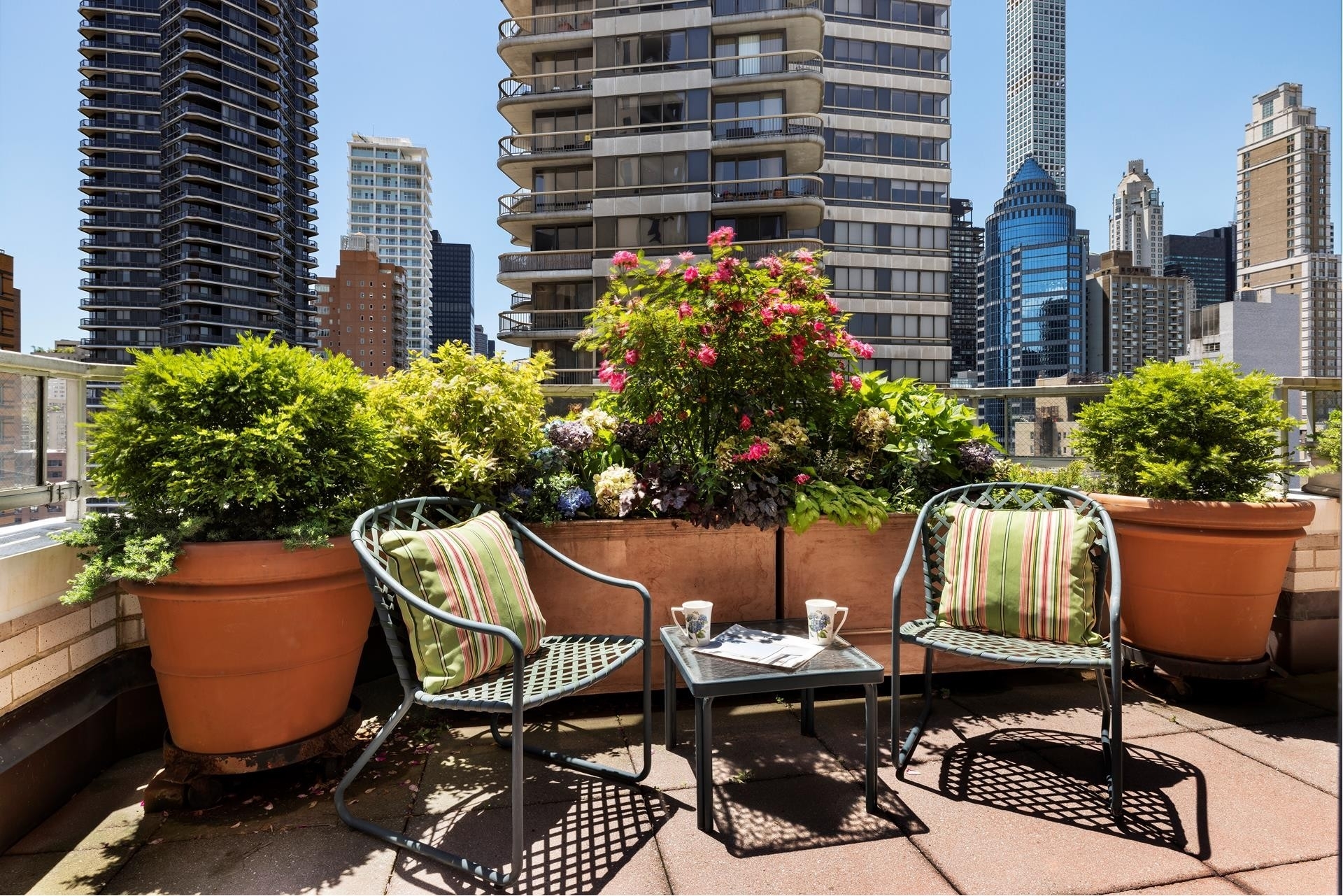 Co-op Properties for Sale at The Victorian, 175 E 62ND ST, 16B Lenox Hill, New York, NY 10065