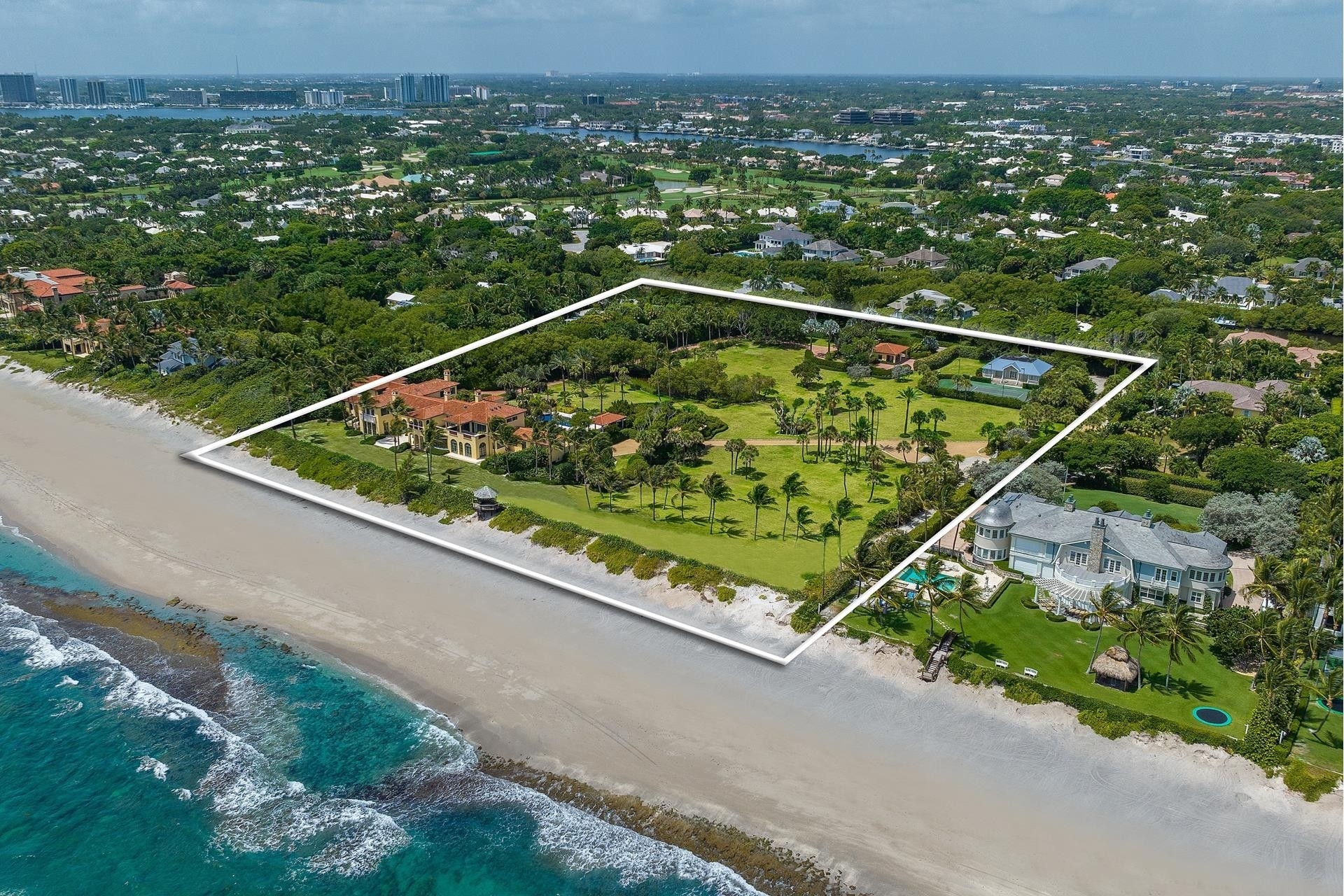 2. Single Family Homes for Sale at Old Port Village, North Palm Beach, FL 33408