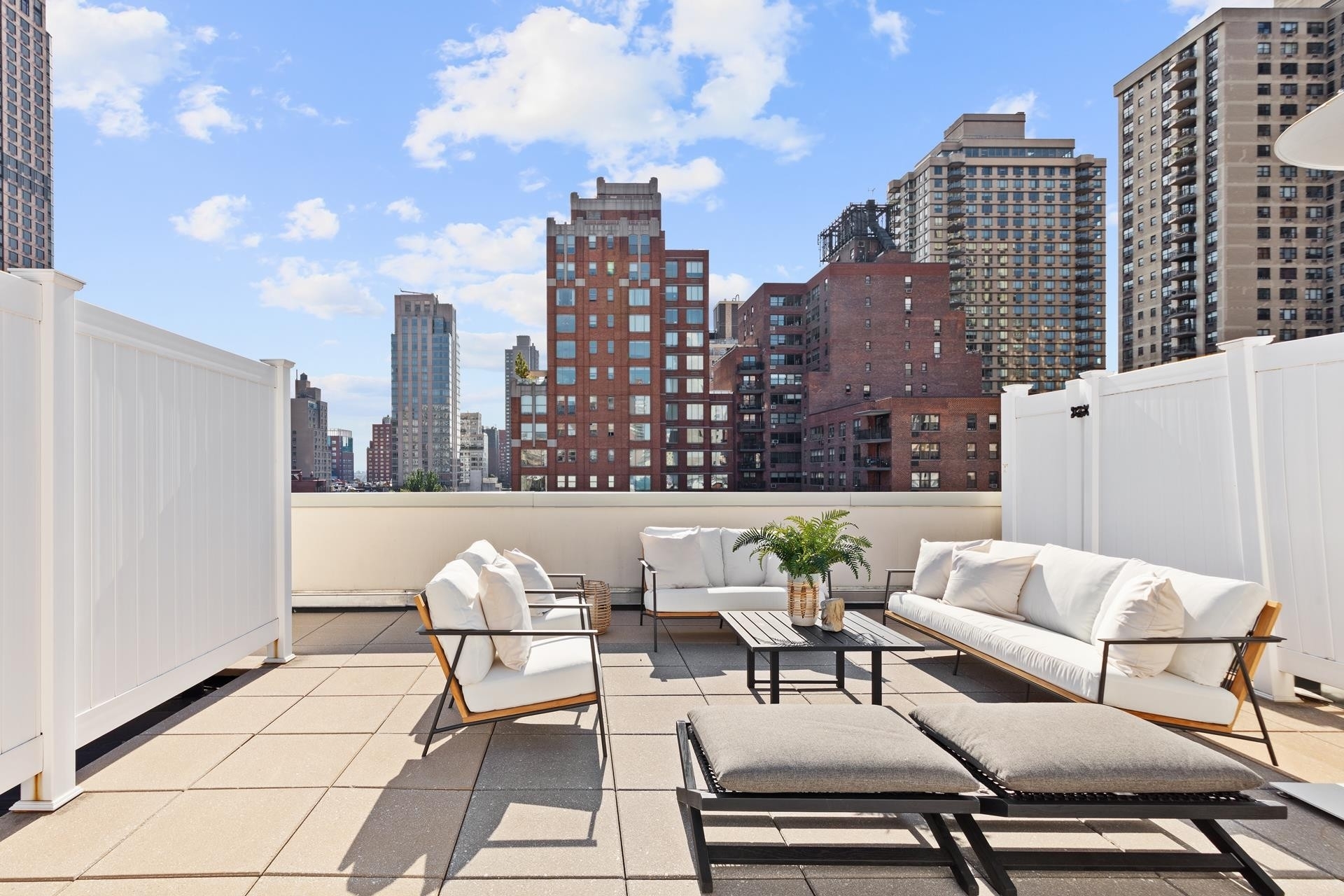 15. Condominiums for Sale at Park Mansion, 320 E 82ND ST, PENTHOUSE Yorkville, New York, NY 10028
