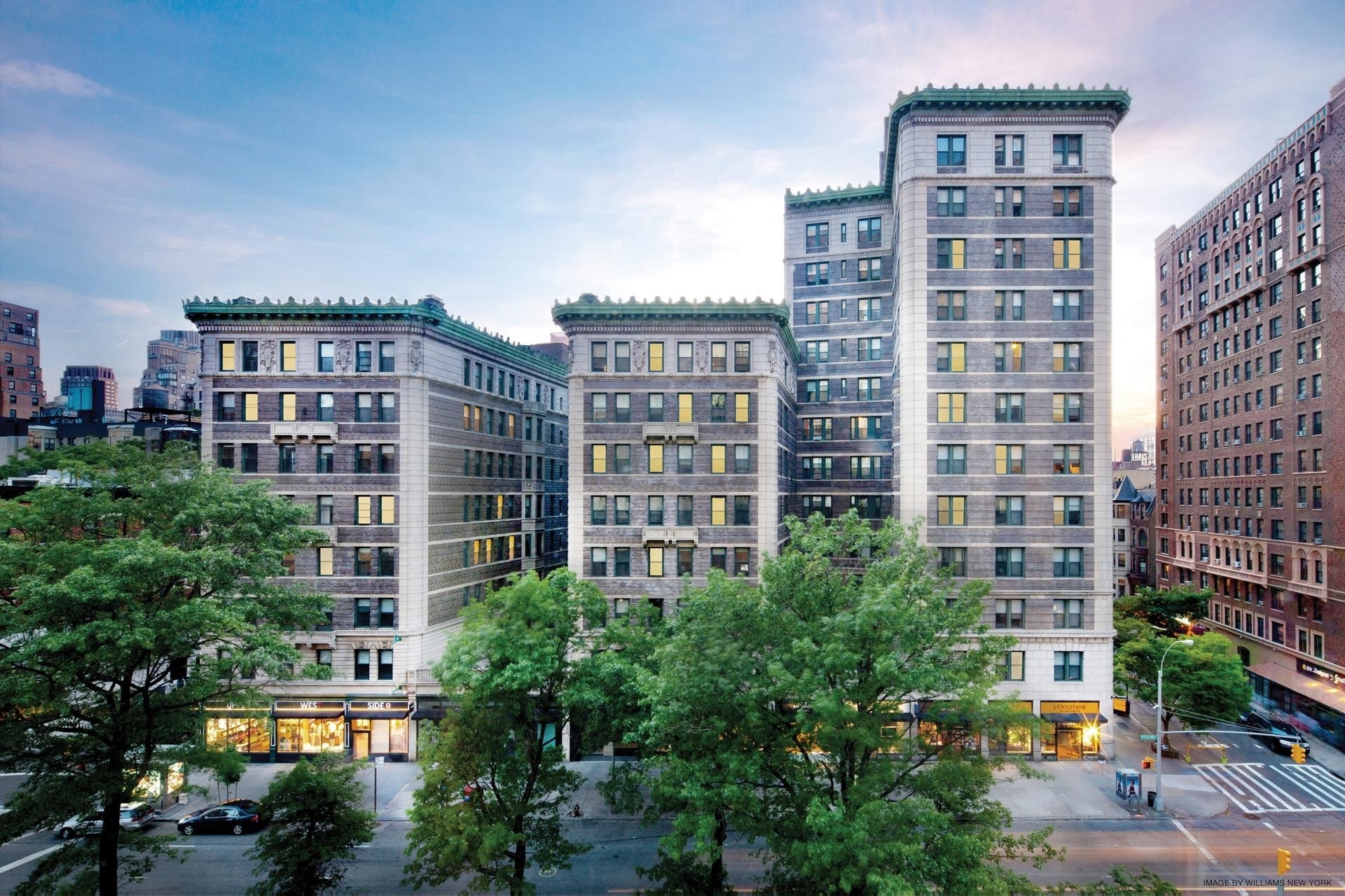 19. Condominiums for Sale at THE ASTOR, 235 W 75TH ST, 402 Upper West Side, New York, NY 10023