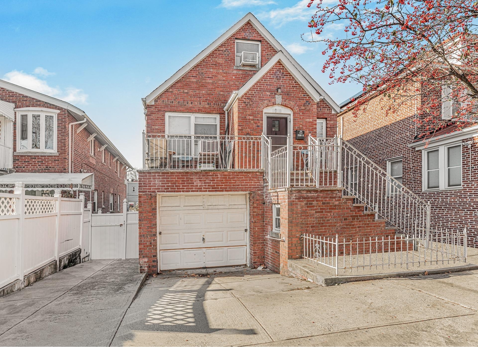 Multi Family Townhouse for Sale at 1919 COLDEN AVE, TOWNHOUSE Morris Park, Bronx, NY 10462