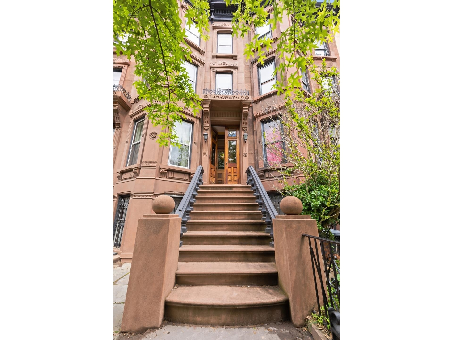 18. Multi Family Townhouse for Sale at 179 GARFIELD PL, TOWNHOUSE Park Slope, Brooklyn, NY 11215