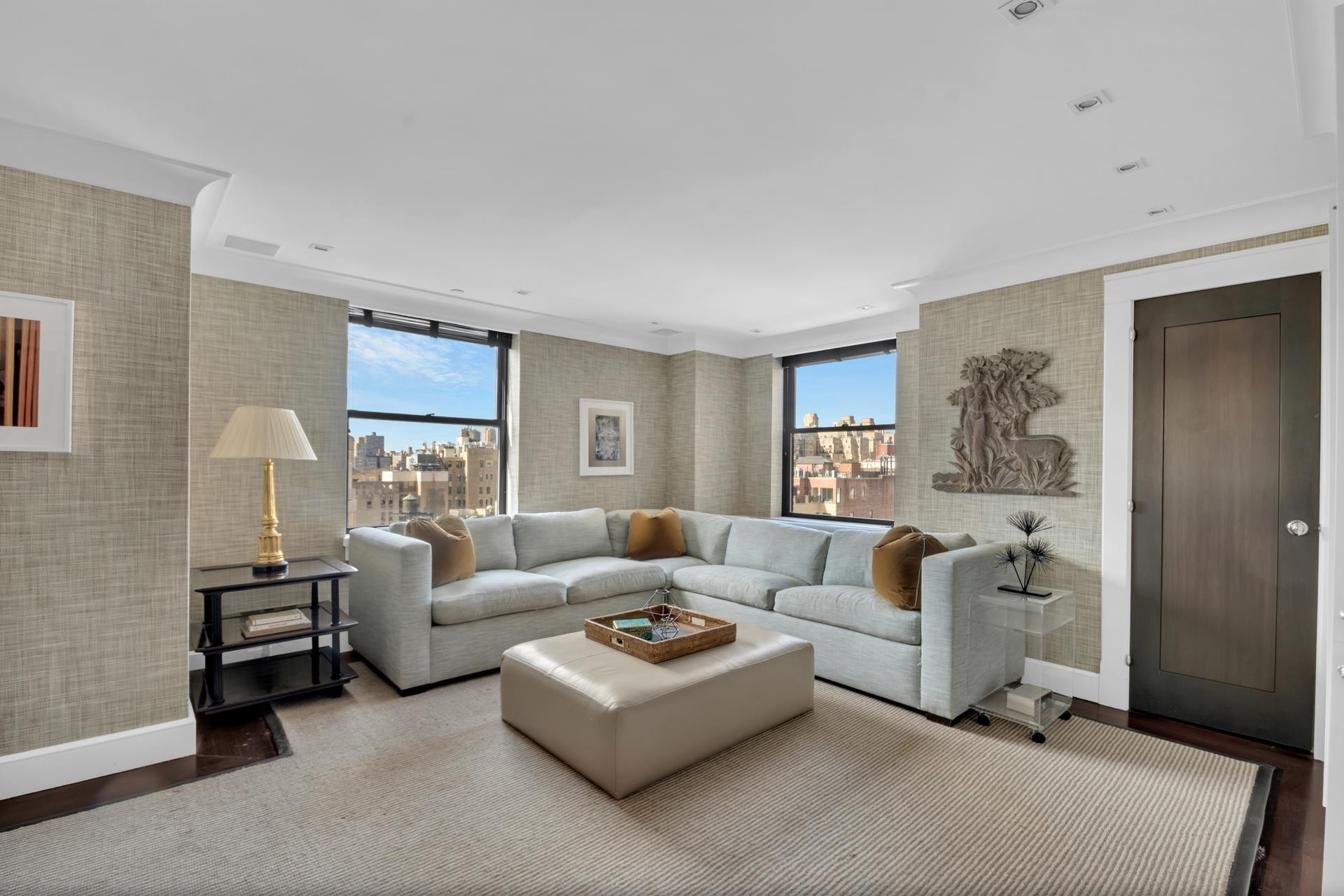 21. Condominiums for Sale at The Mayfair Regent, 610 PARK AVE, PH16E Lenox Hill, New York, NY 10065
