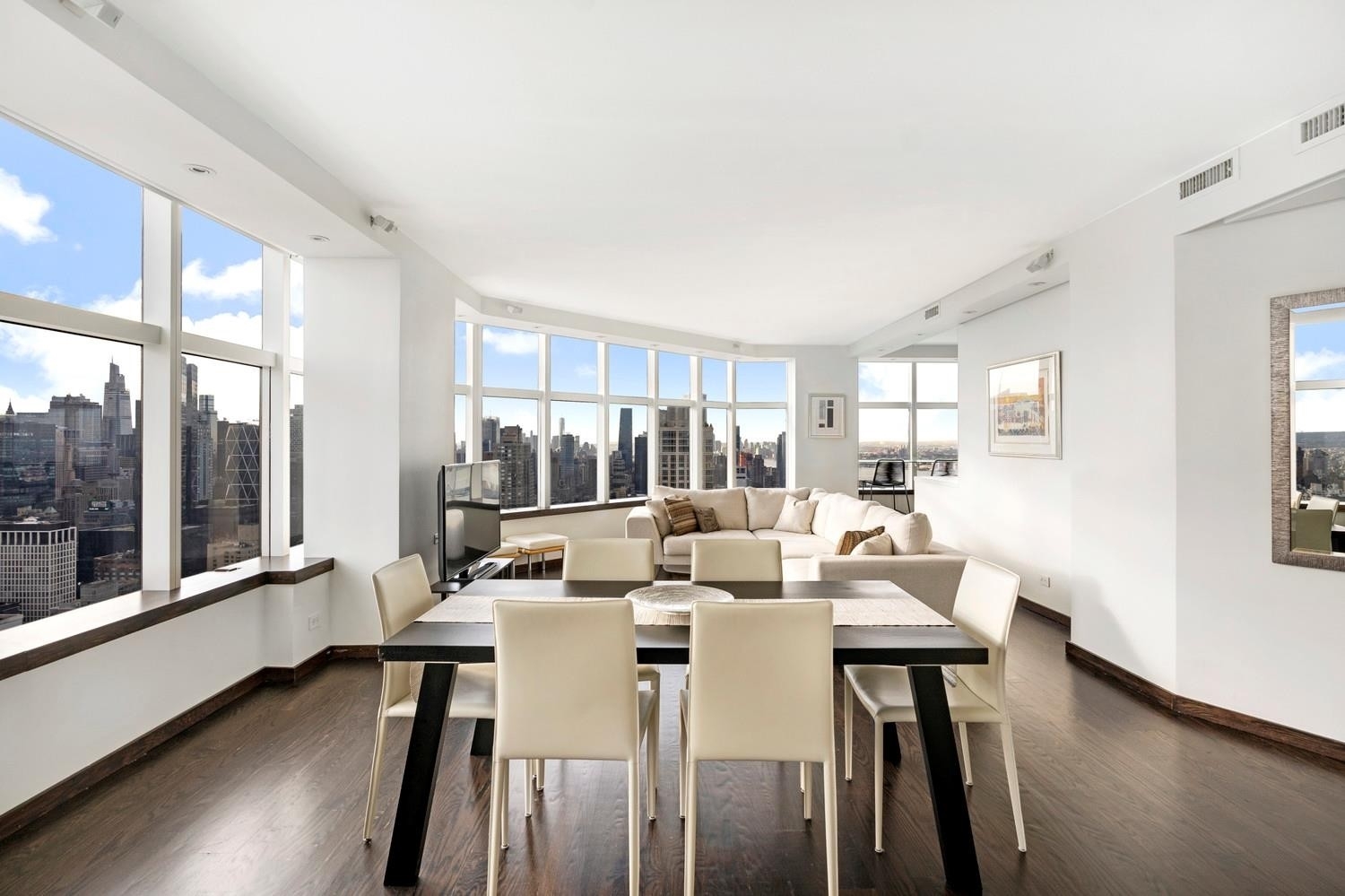 1. Condominiums for Sale at 3 Lincoln Center, 160 W 66TH ST, 59D Lincoln Square, New York, NY 10023