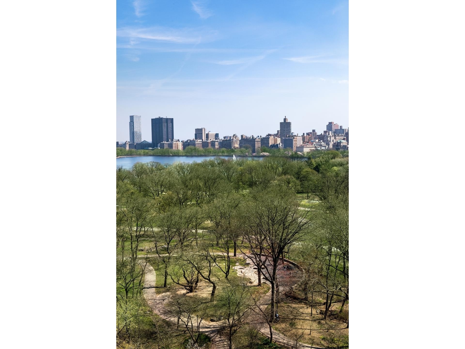 19. Co-op Properties for Sale at The Beresford, 211 CENTRAL PARK W, 16G Upper West Side, New York, NY 10024