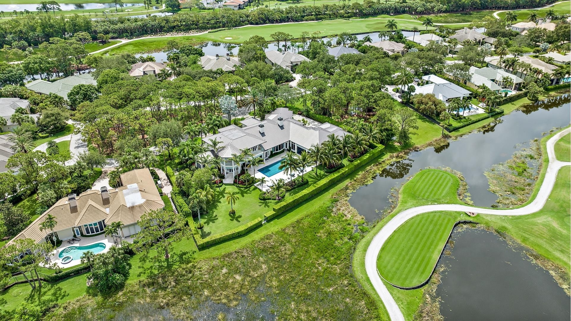 26. Single Family Homes for Sale at Old Marsh Golf Club, Palm Beach Gardens, FL 33418