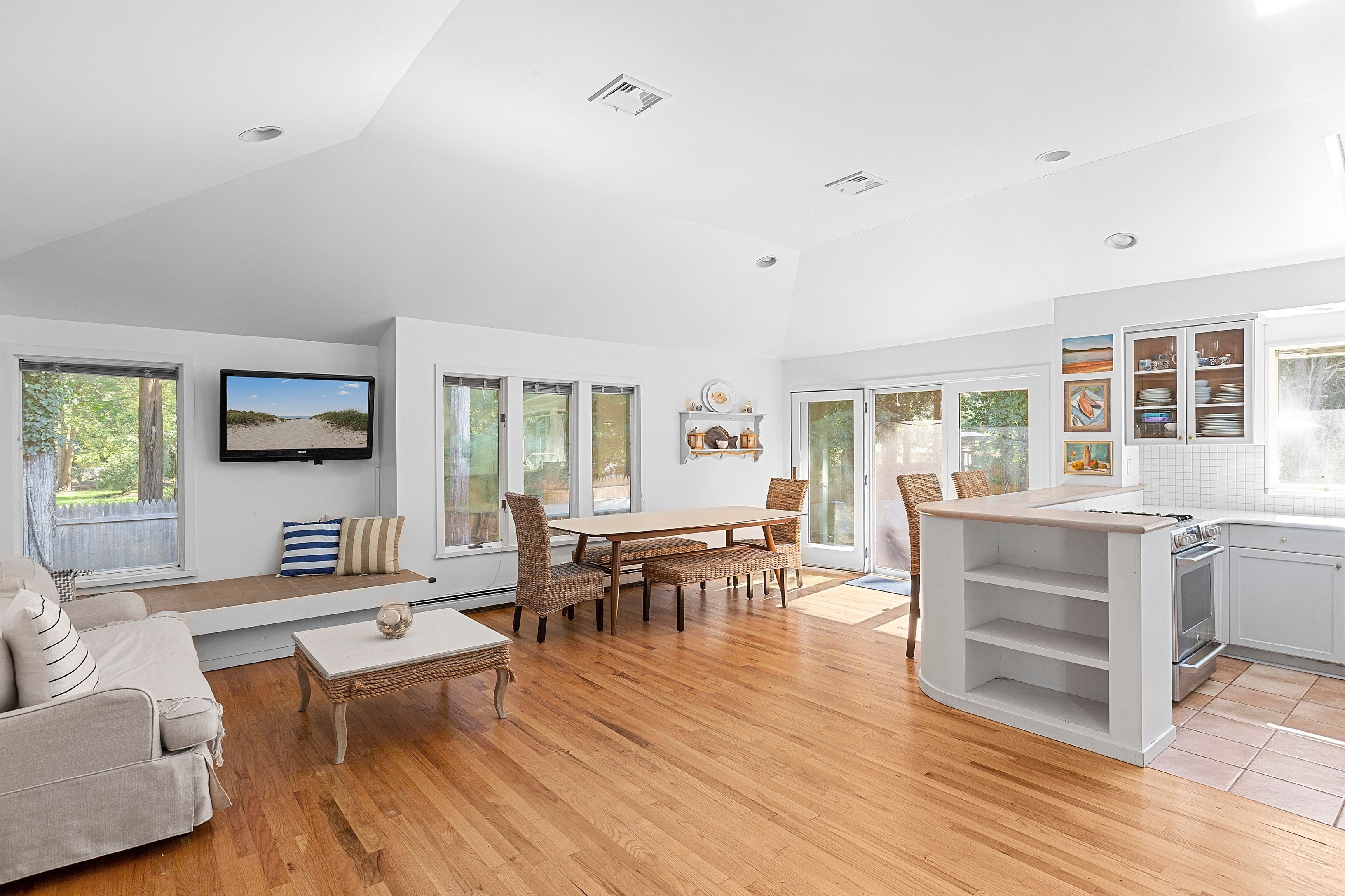 3. Single Family Homes for Sale at Springs, East Hampton, NY 11937