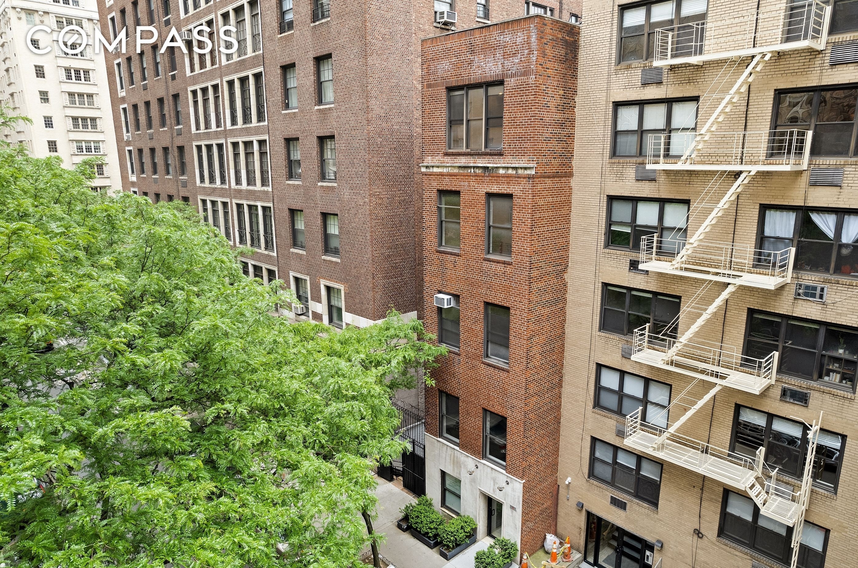 Single Family Townhouse for Sale at 52 E 76TH ST , TOWNHOUSE Lenox Hill, New York, NY 10021