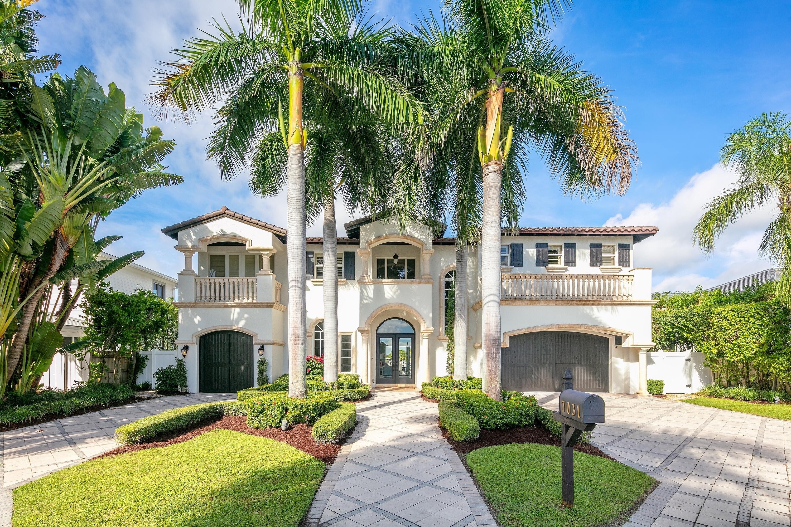 Single Family Home for Sale at Northeast Boca Raton, Boca Raton, Florida 33487