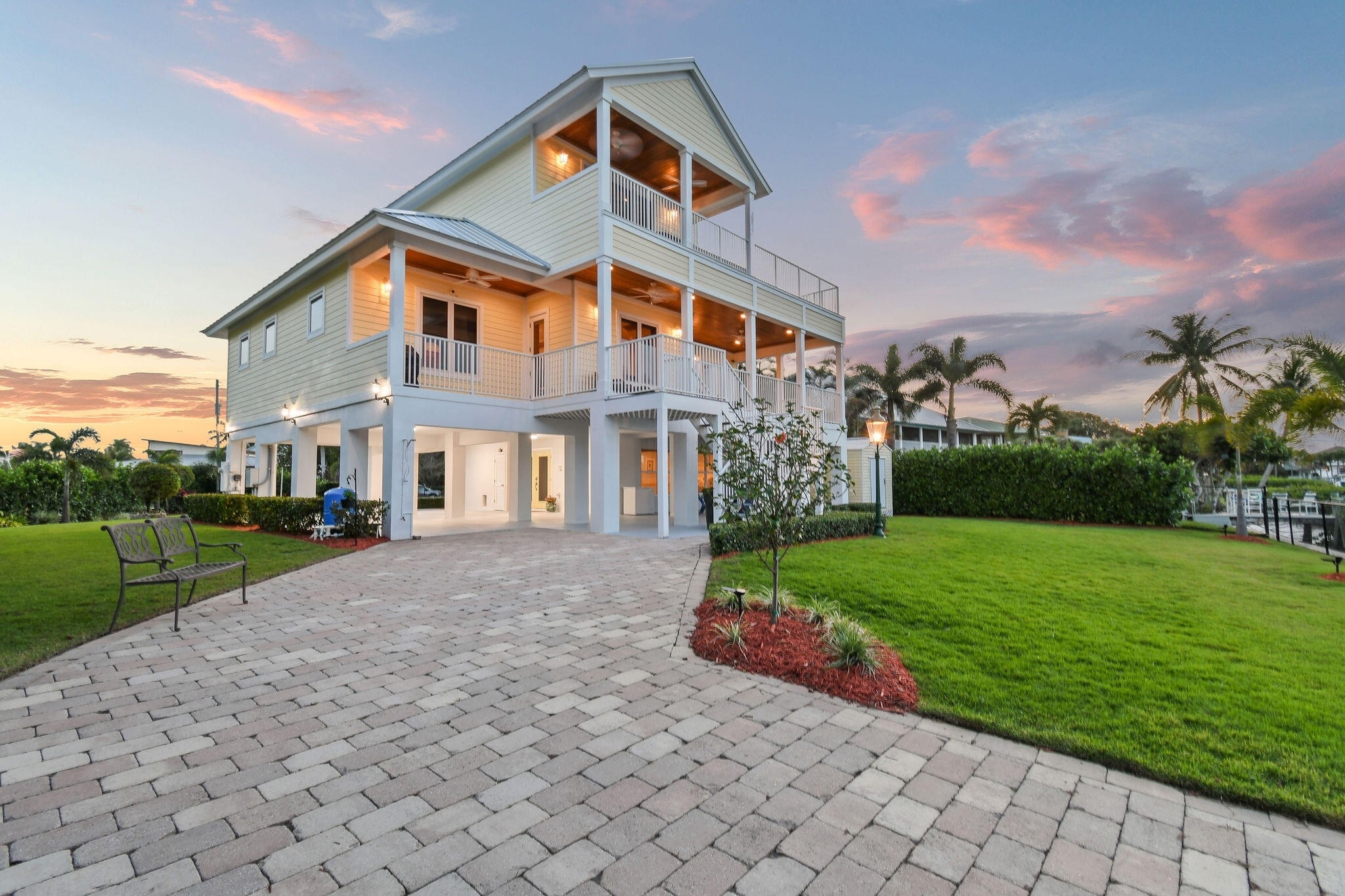 Single Family Home for Sale at Stuart, Florida 34997