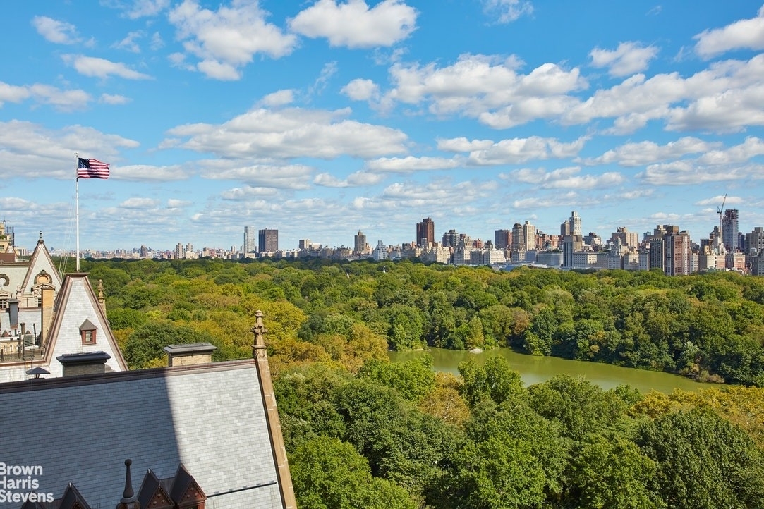 25. Co-op Properties for Sale at The Majestic, 115 CENTRAL PARK W, PH18EF Lincoln Square, New York, New York 10023