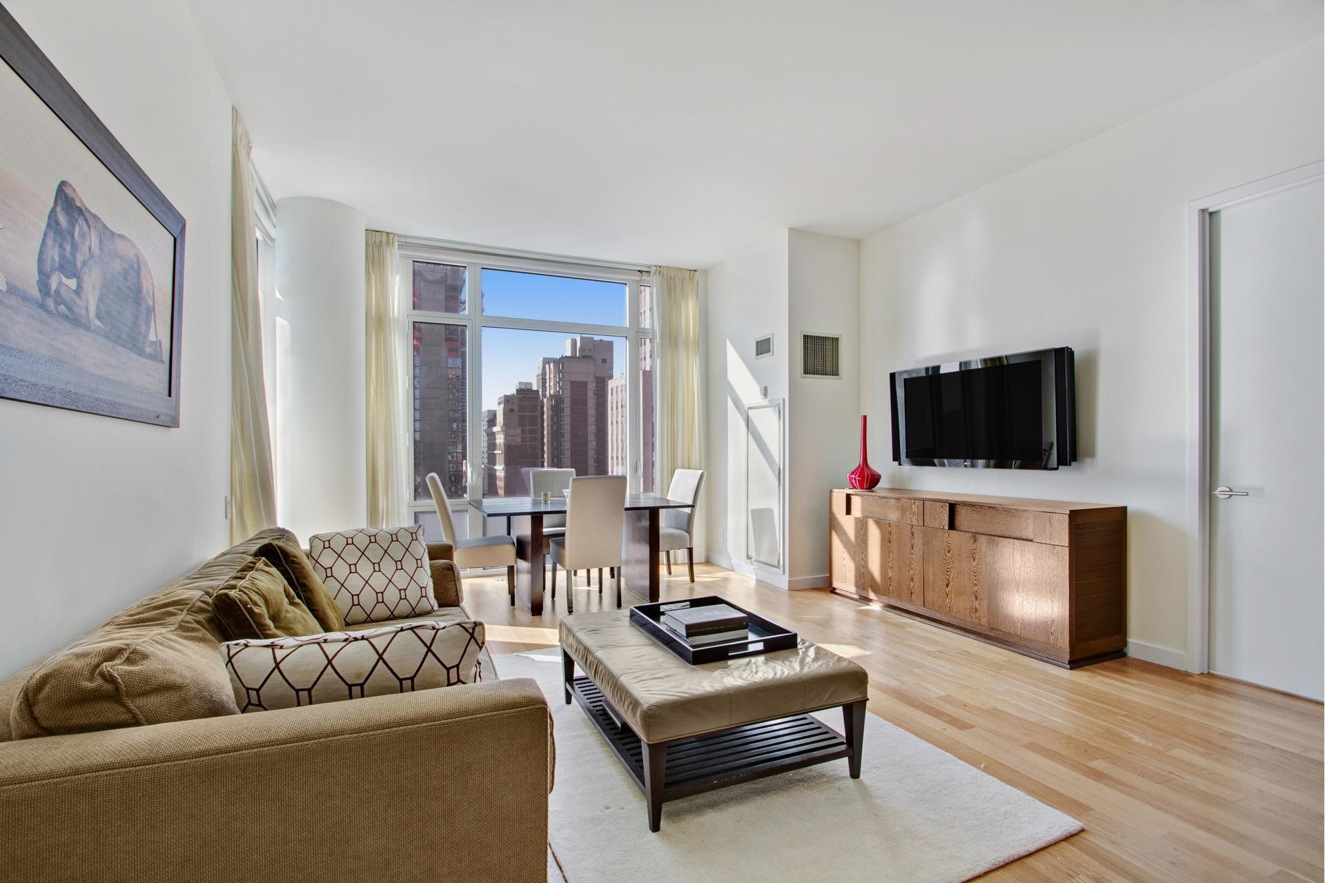 Condominium at 325 Fifth Avenue, 28A Midtown South Central, New York