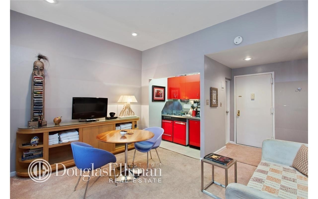 Property at 206 West 139th St, 2F New York