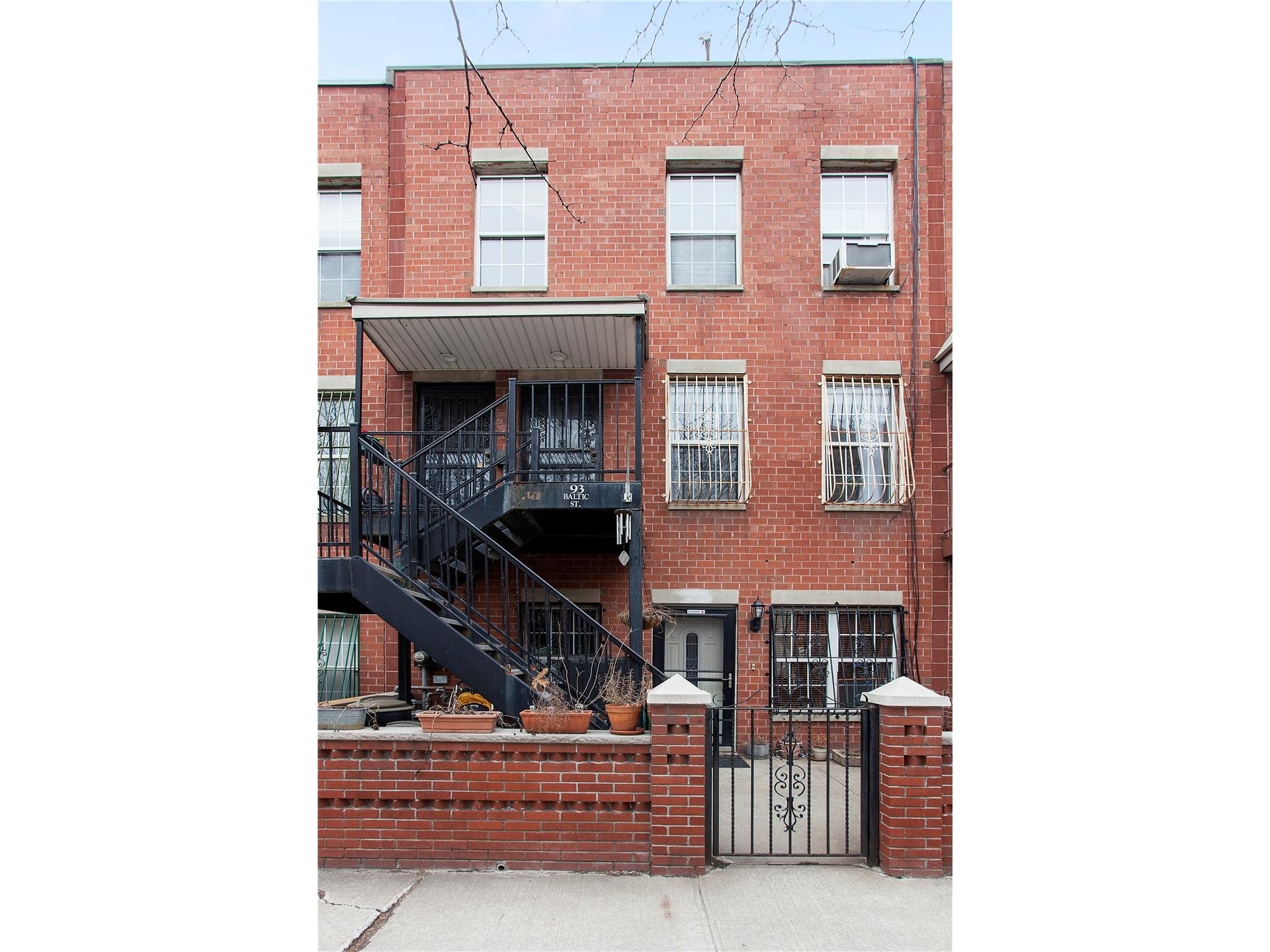 Multi Family Townhouse at Columbia Street Waterfront District, Brooklyn