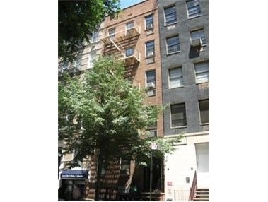 Rentals at 323 East 75th St, B New York