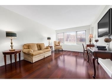 Co-op Properties at 435 East 65th St, 9H Upper East Side, New York