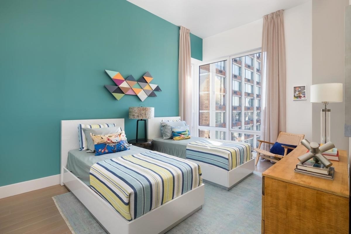 10. Condominiums for Sale at The Charles, 1355 FIRST AVE, 25FL Lenox Hill, New York, New York 10021