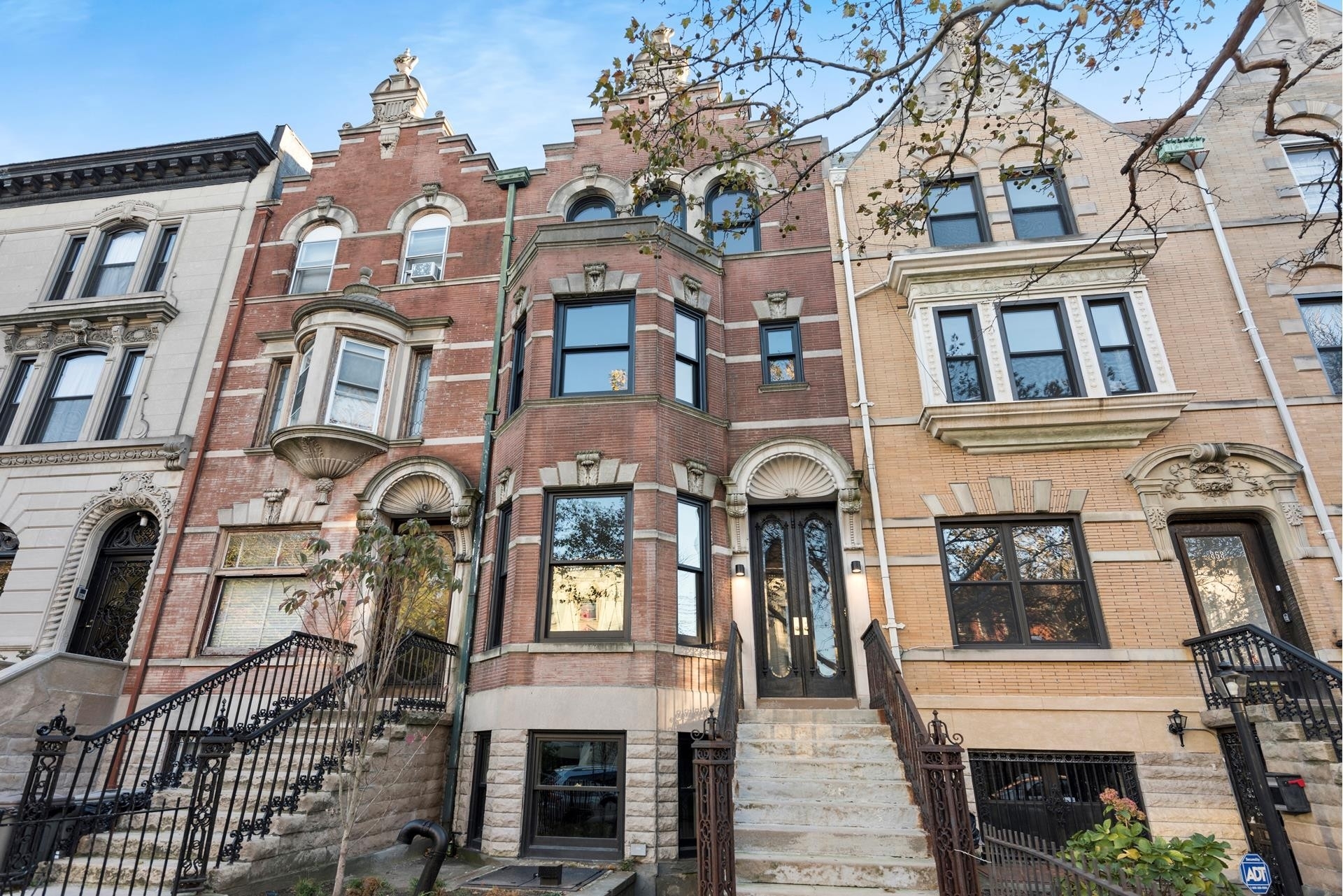 Multi Family Townhouse at 860 Prospect Pl, 1 Brooklyn