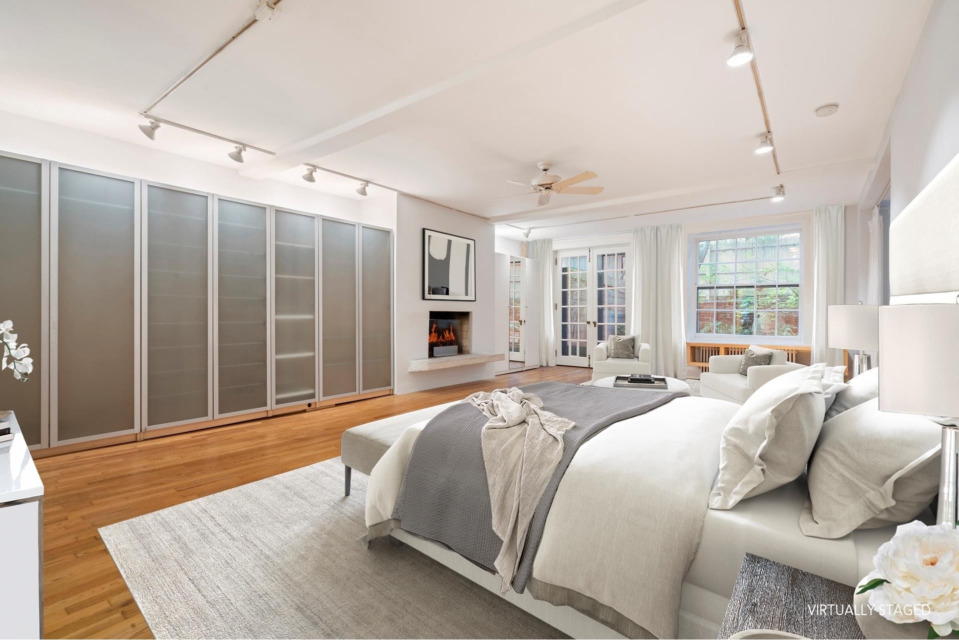 3. Rentals at 19 West 10th St, 1/2 New York