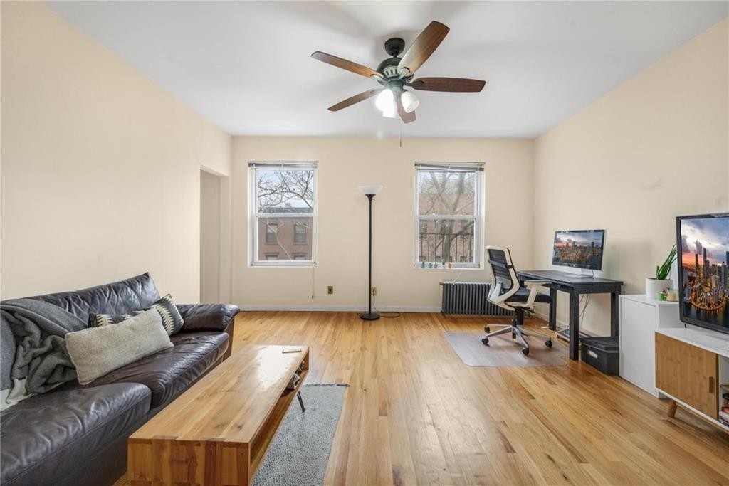 18. Single Family Homes for Sale at Cobble Hill, Brooklyn, New York 11231