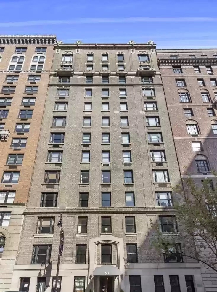 12. Co-op Properties for Sale at 565 PARK AVE, 4W Lenox Hill, New York, New York 10065