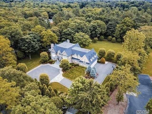 Property at Oyster Bay, Muttontown, New York 11545