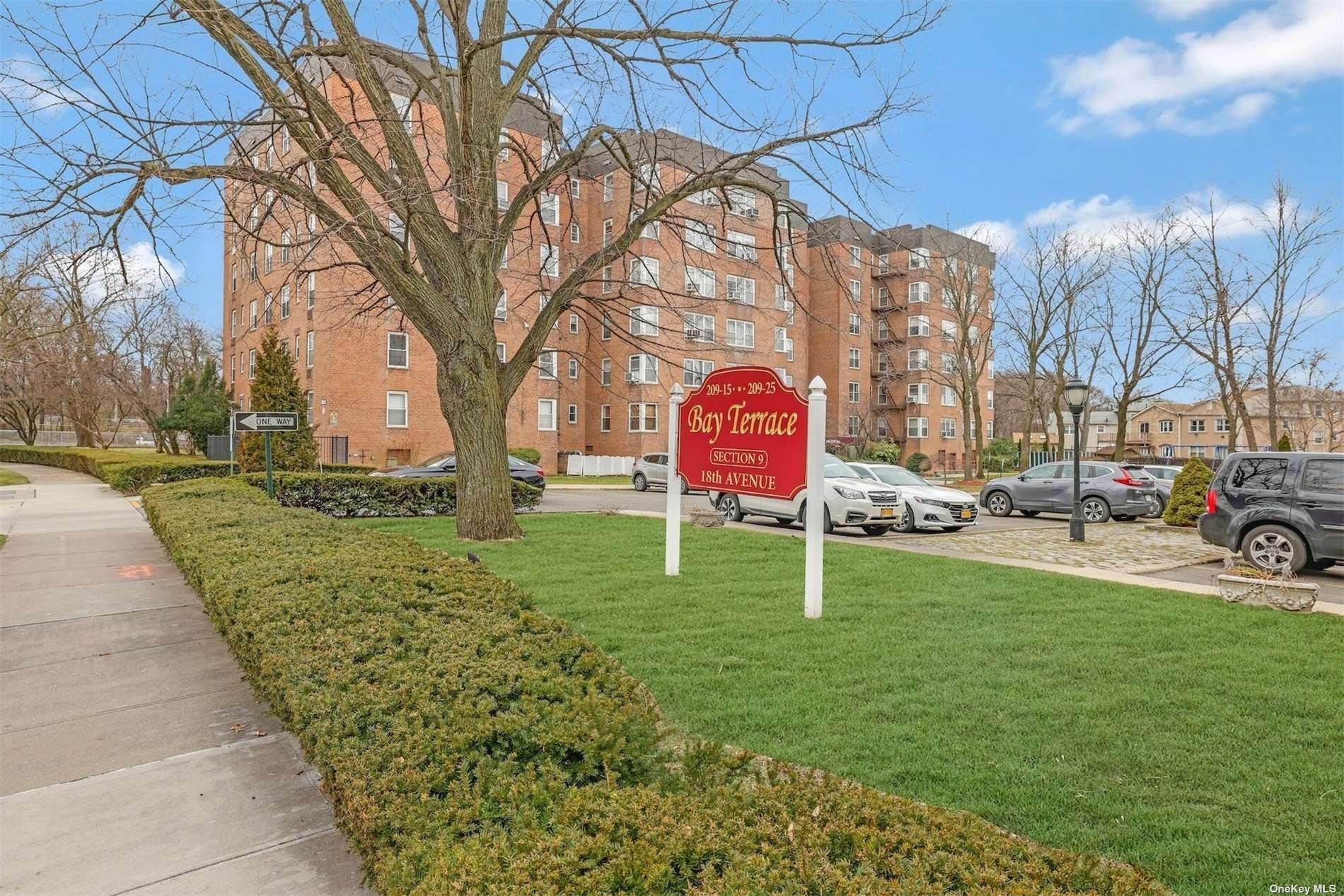 Co-op Properties for Sale at 209-15 18th Ave , 2G Bay Terrace, Queens, New York 11360