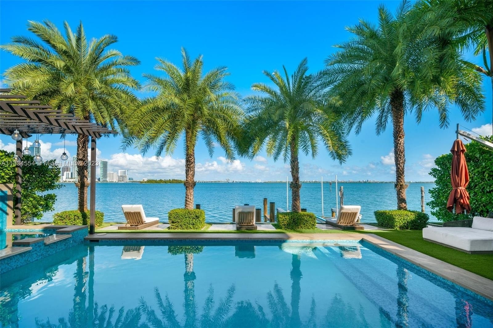 Single Family Home for Sale at Venetian Islands, Miami, Florida 33139