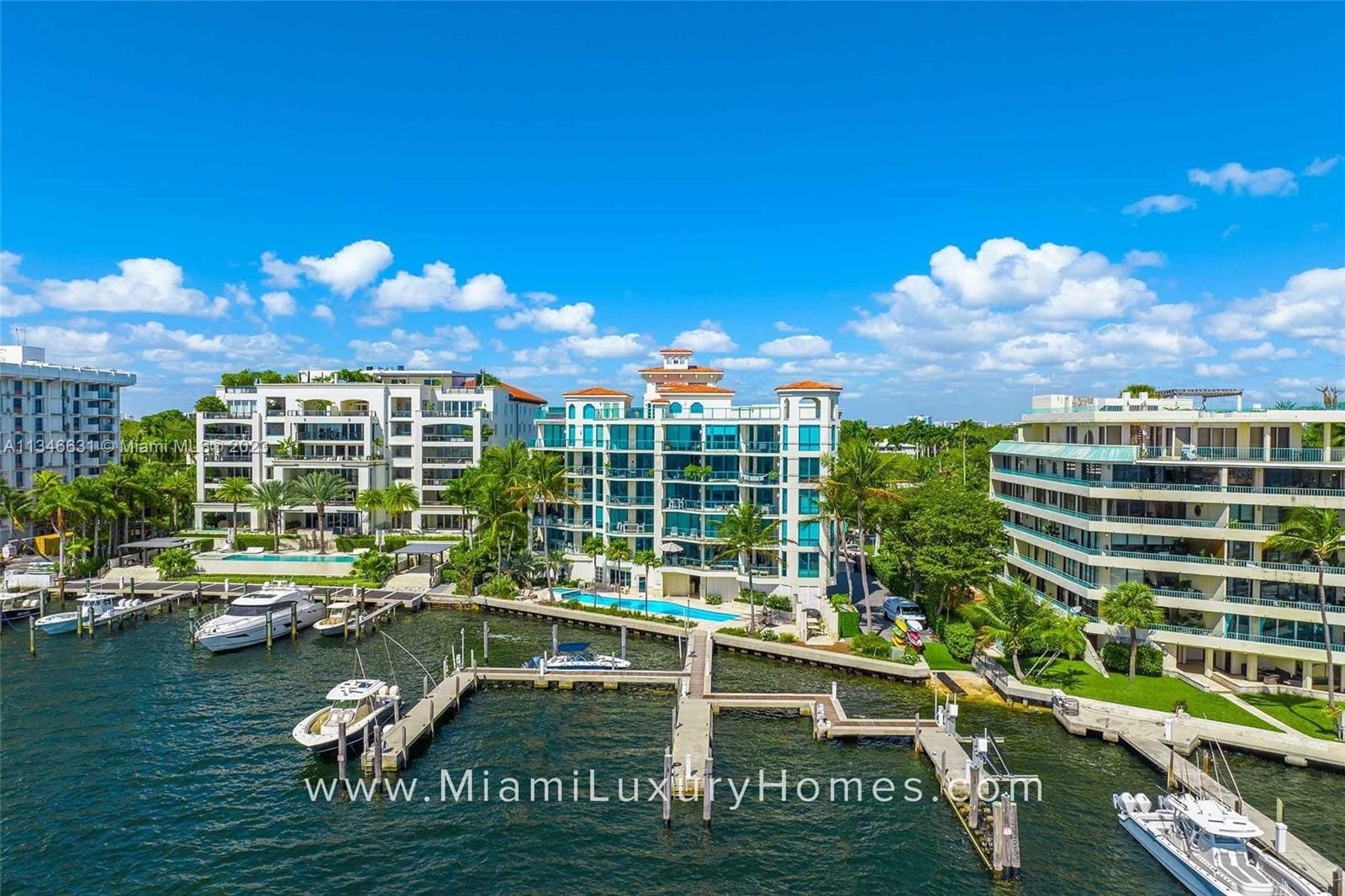 Condominium for Sale at 1660 W Glencoe St, 101 Northeast Coconut Grove, Miami, Florida 33133