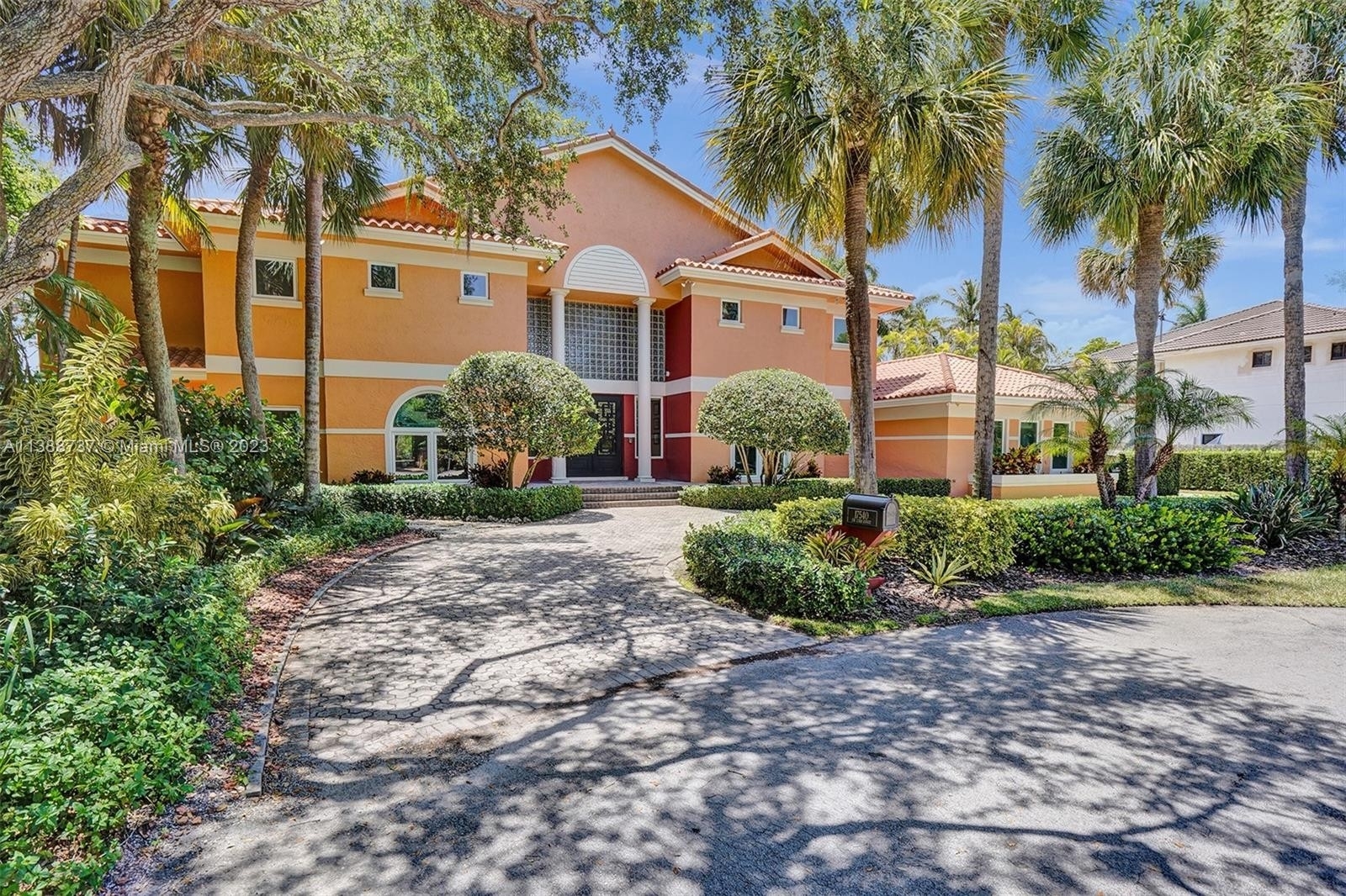 Single Family Home for Sale at Palmetto Bay, Florida 33157