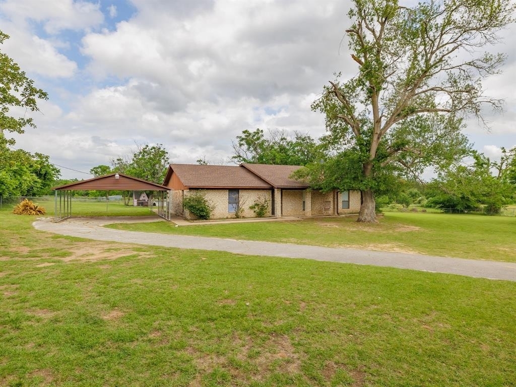 Property at Thorndale, Texas 76577