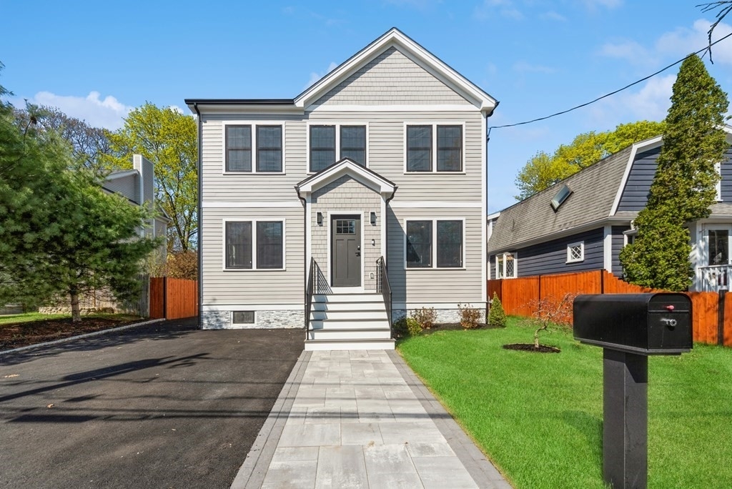 Single Family Home for Sale at Newton Highlands, Newton, Massachusetts 02461