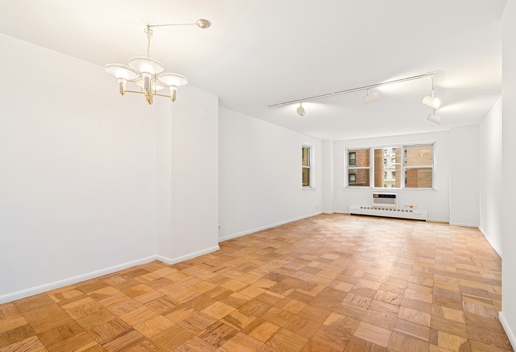 Co-op Properties for Sale at 333 E 79TH ST, 2S Yorkville, New York, New York 10075