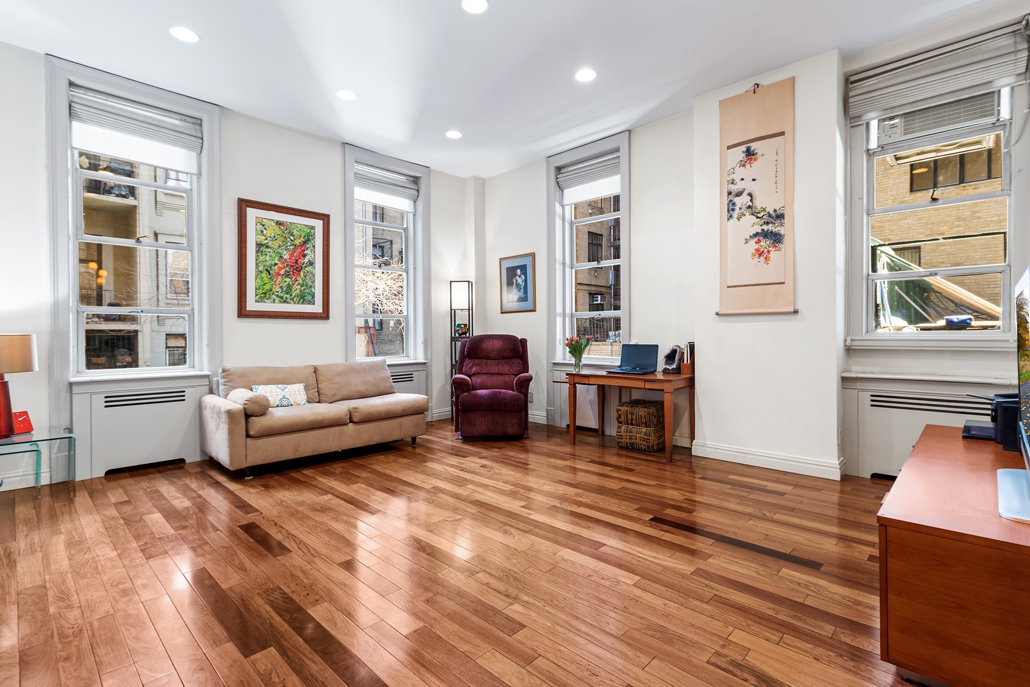 Co-op Properties for Sale at HAYDEN HOUSE, 11 W 81ST ST, 1C Upper West Side, New York, New York 10024