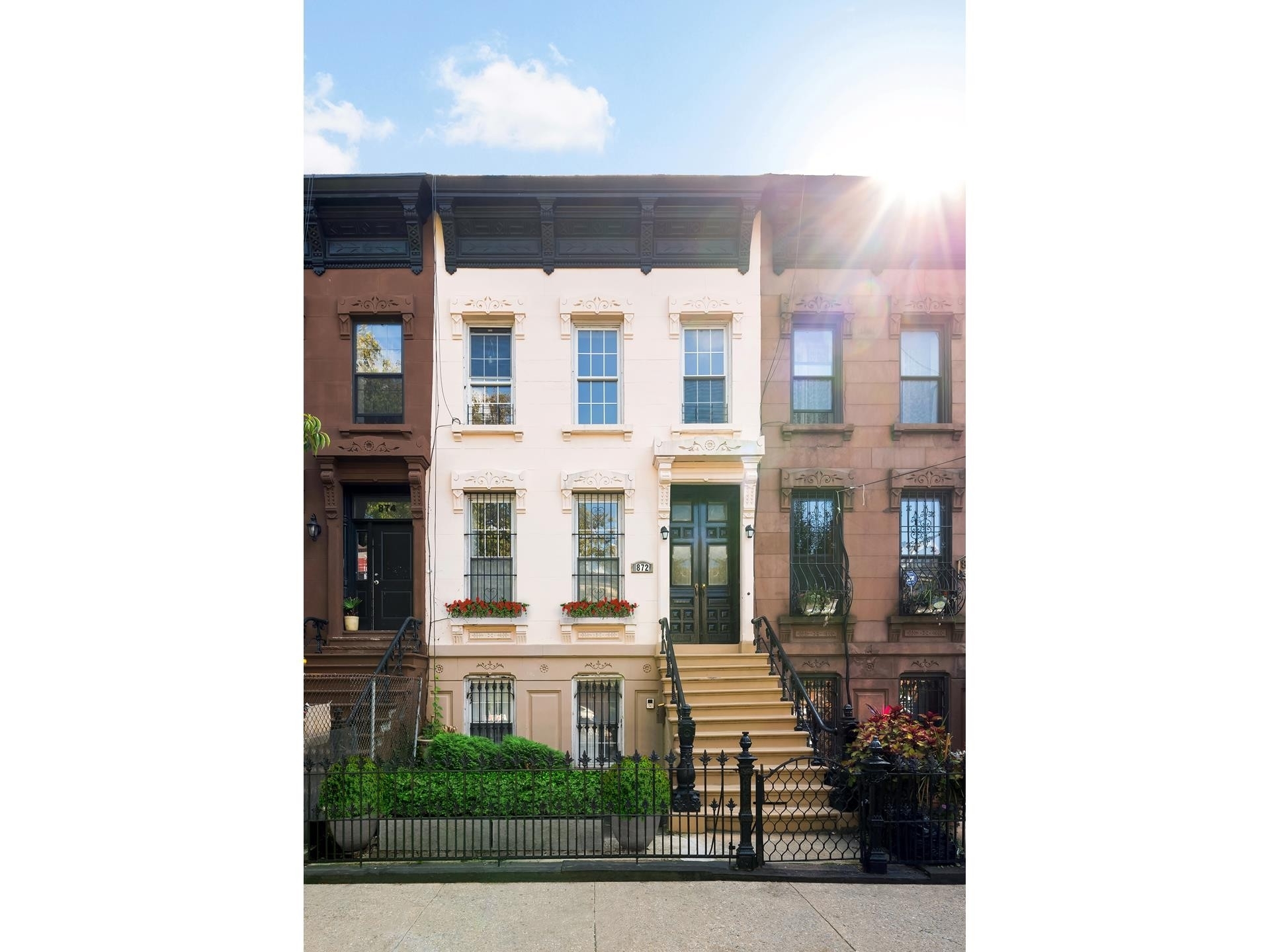 Multi Family Townhouse at Brooklyn