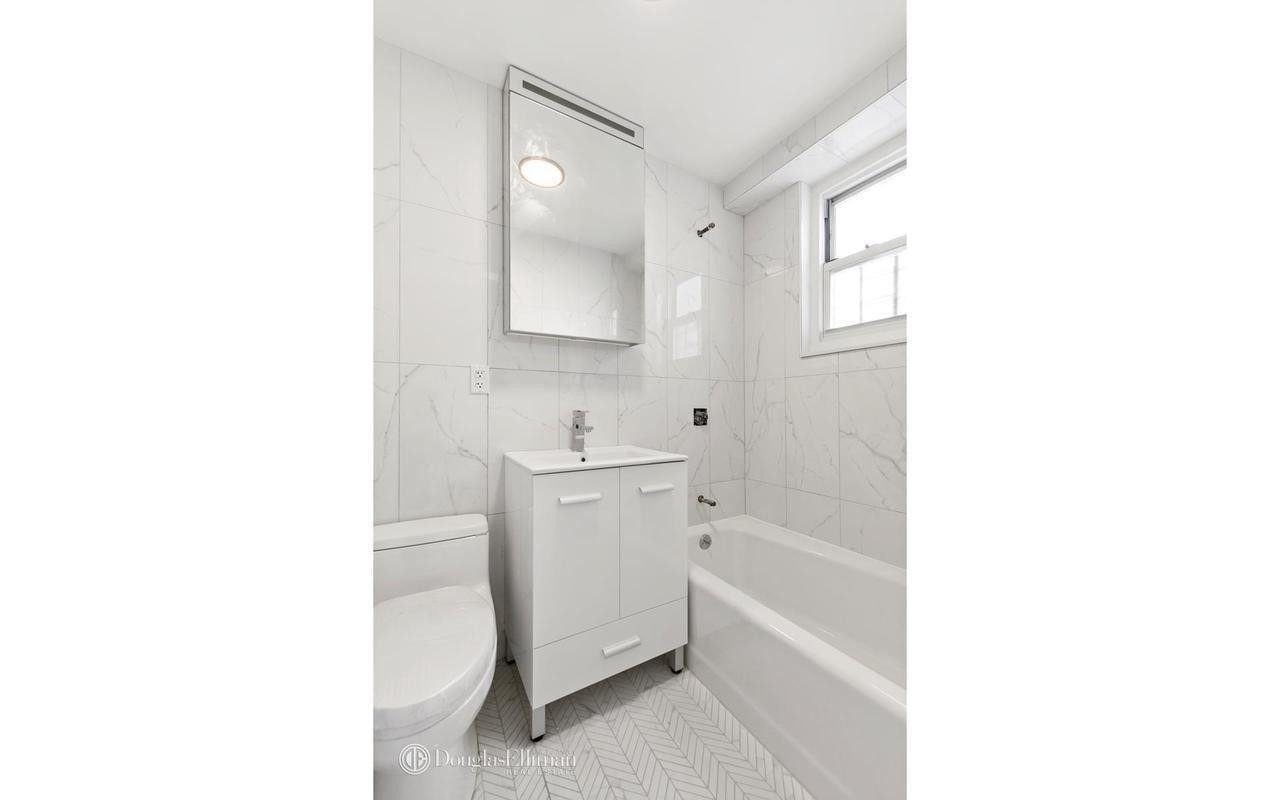6. Rentals at 155 W 68TH ST , 23E New York