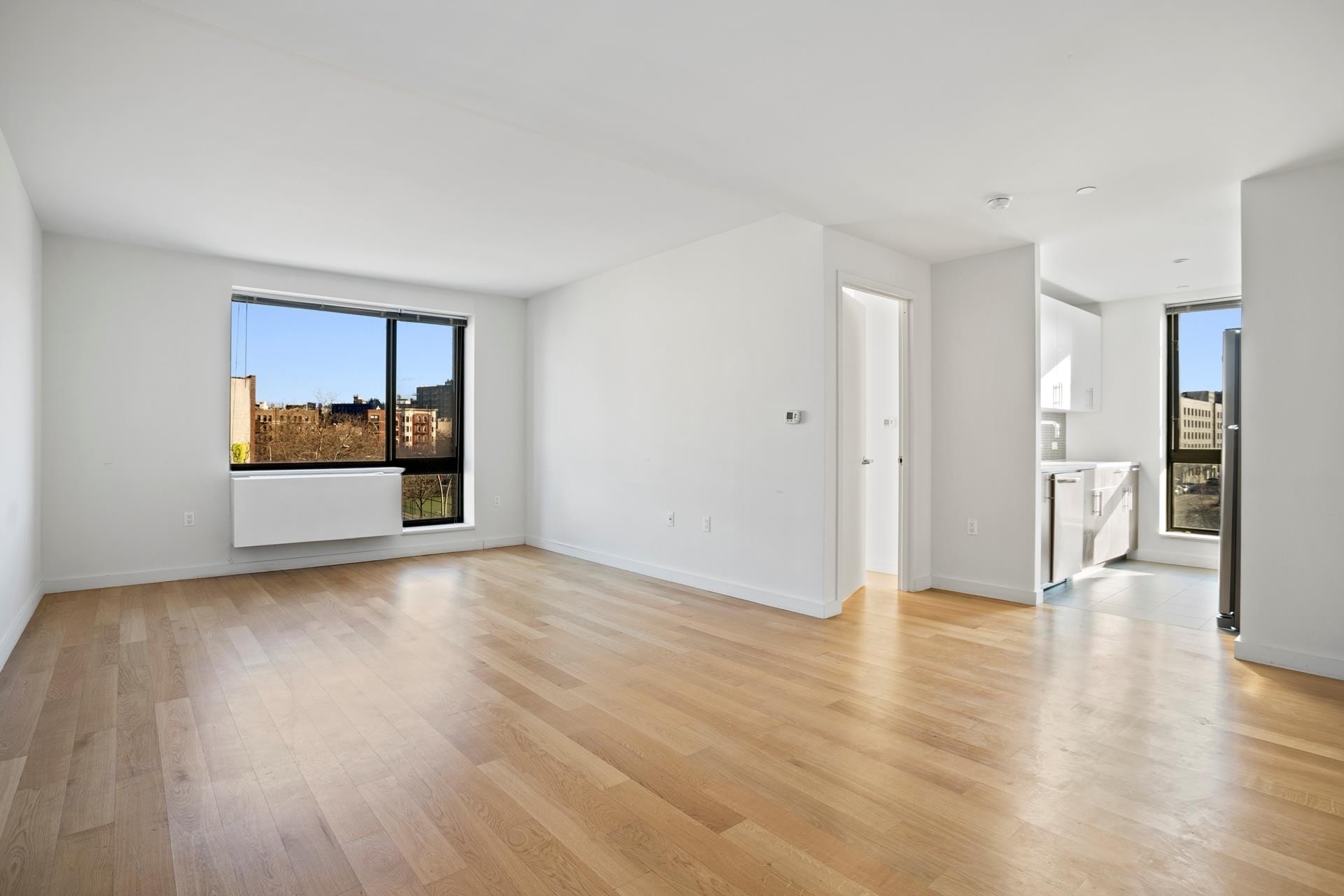 Rentals at 44-72 11TH ST, A410 Hunters Point, Queens