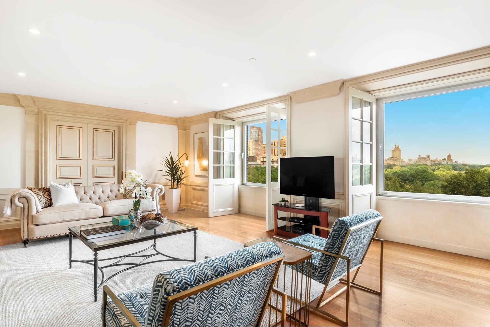 Property at Essex House, 160 CENTRAL PARK S, 915 New York