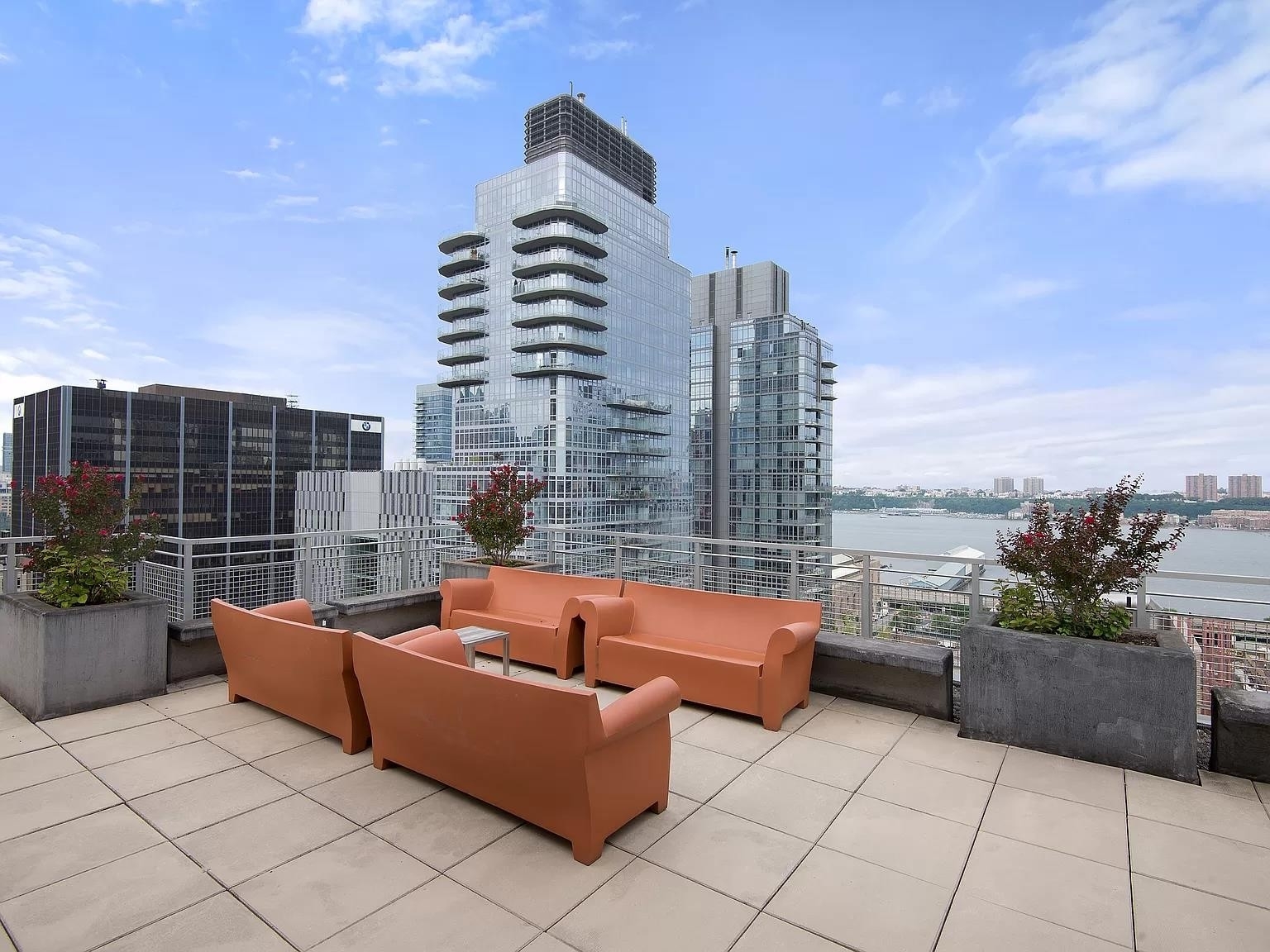 18. Condominiums for Sale at The Hudson, 225 W 60TH ST, 14F Lincoln Square, New York, New York 10023