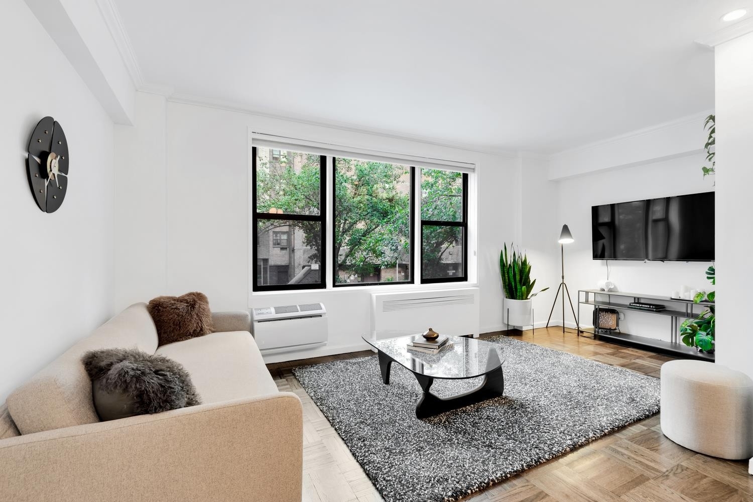 Co-op Properties for Sale at Lawrence House, 330 E 70TH ST , 1J Lenox Hill, New York, New York 10021