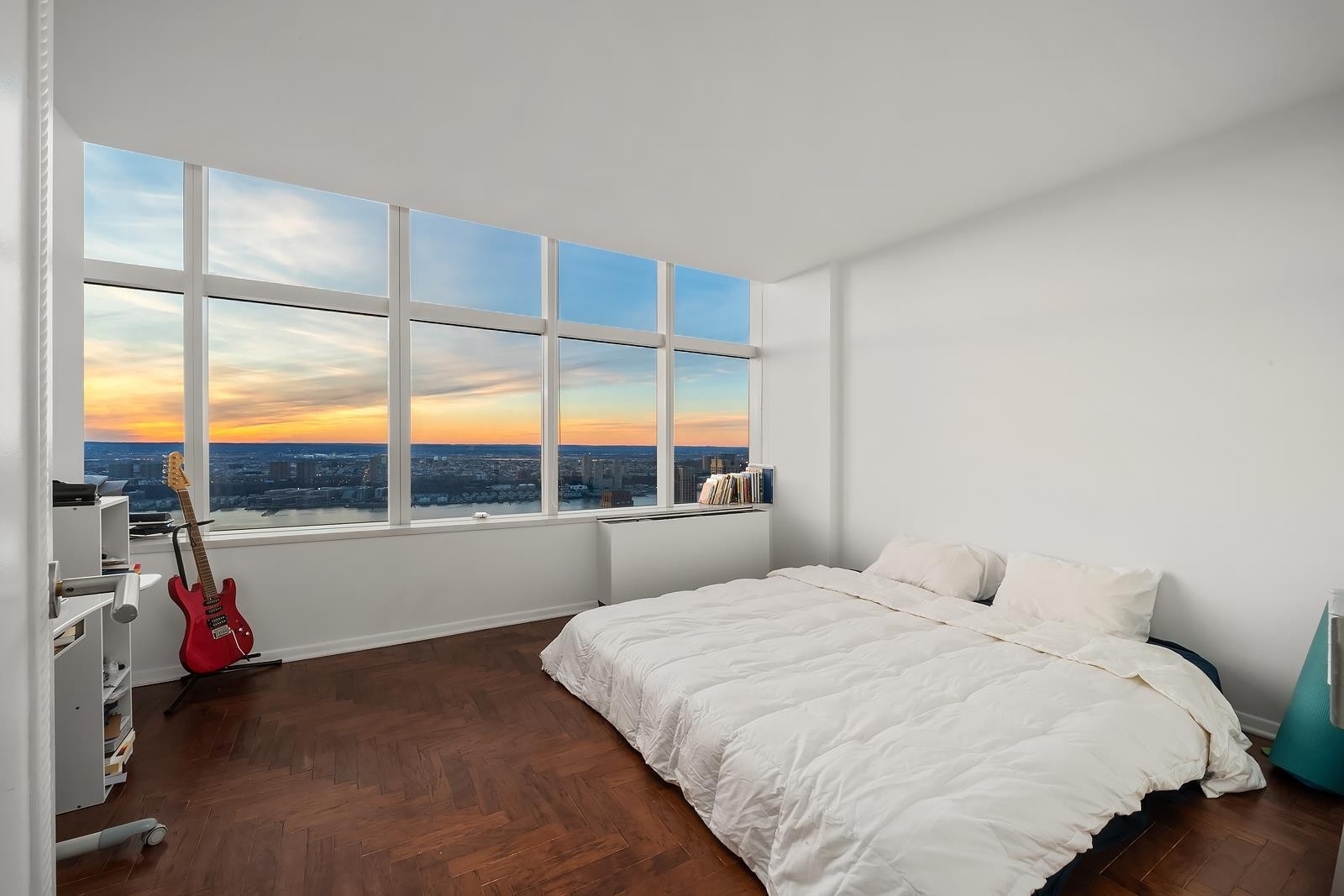 5. Condominiums for Sale at 3 Lincoln Center, 160 W 66TH ST, 59EF Lincoln Square, New York, New York 10023