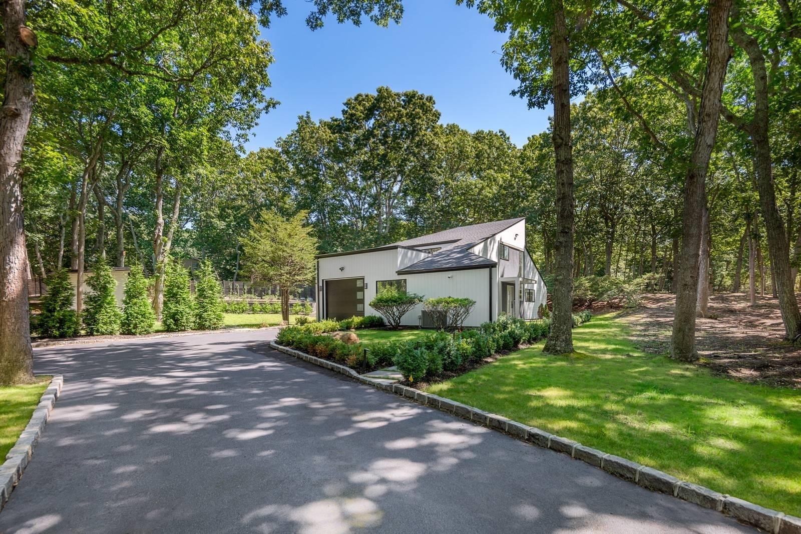 Single Family Home for Sale at North Sea, Southampton, New York 11968