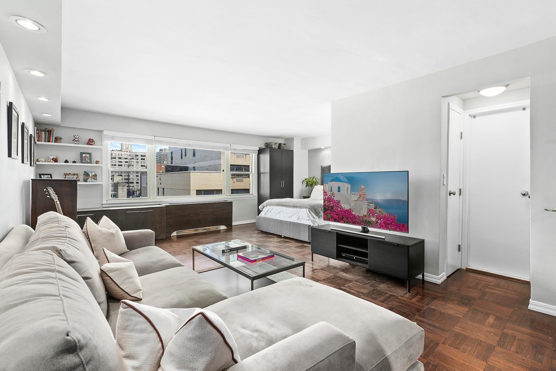 1. Co-op Properties at 333 E 66TH ST, 12L New York