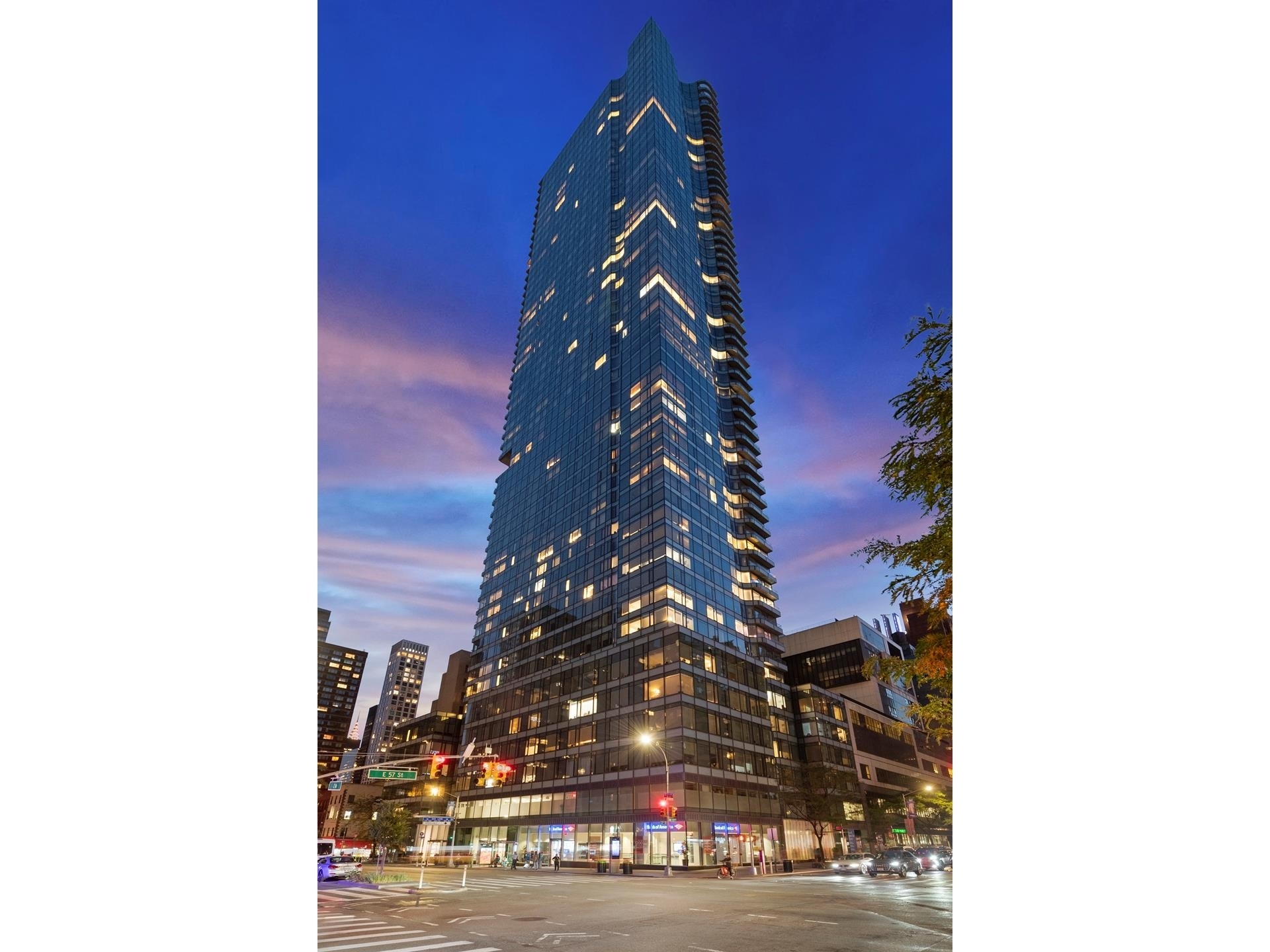 28. Condominiums for Sale at 252 E 57TH ST, 37B Midtown East, New York, New York 10022