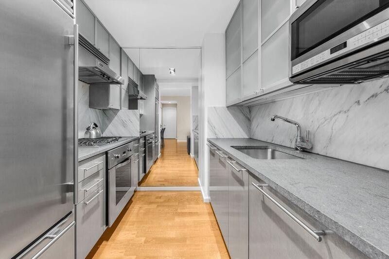 3. Rentals at 200 CHAMBERS ST, 12F New York