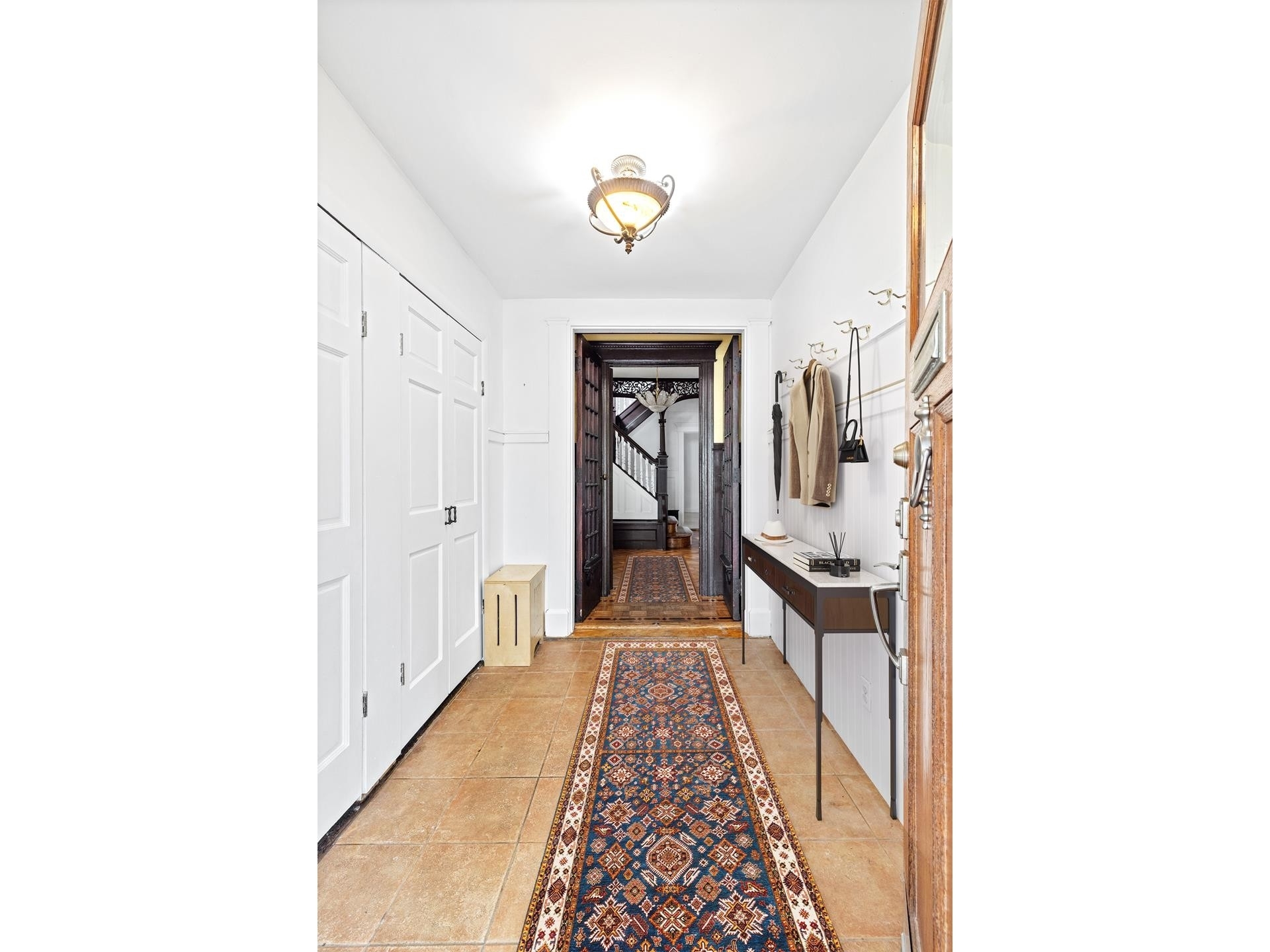 29. Single Family Townhouse for Sale at 625 E 24TH ST, TOWNHOUSE Midwood, Brooklyn, New York 11210