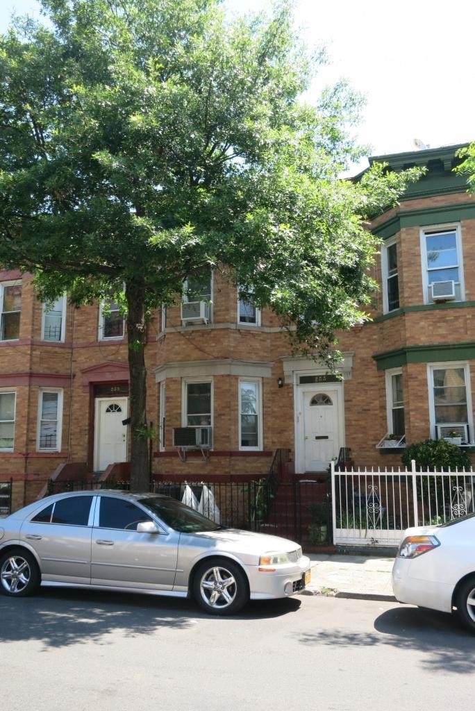 Multi Family Townhouse for Sale at 257 E 28TH ST, TOWNHOUSE Flatbush, Brooklyn, New York 11226