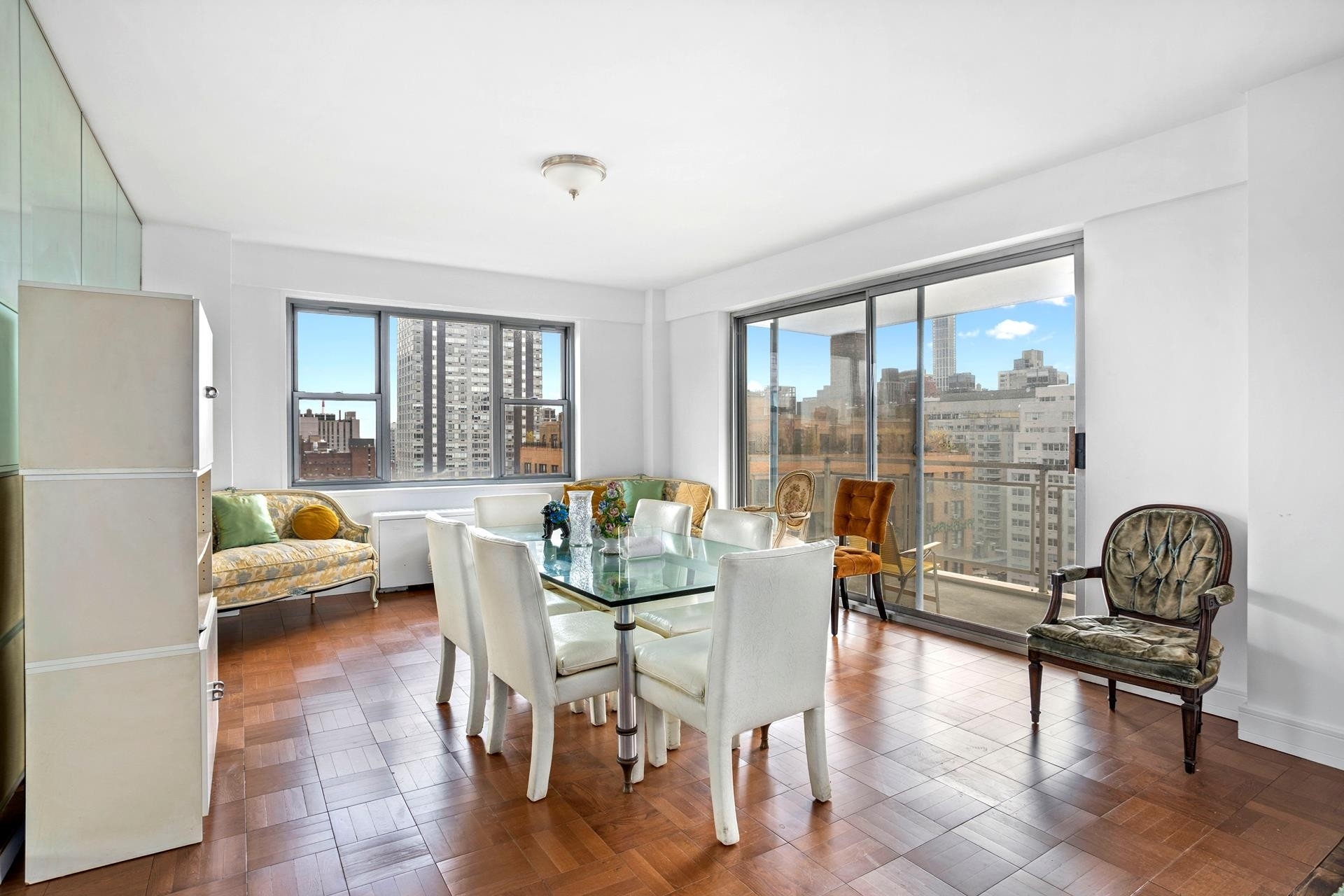4. Co-op Properties for Sale at Imperial House, 150 E 69TH ST, 18S Lenox Hill, New York, New York 10021