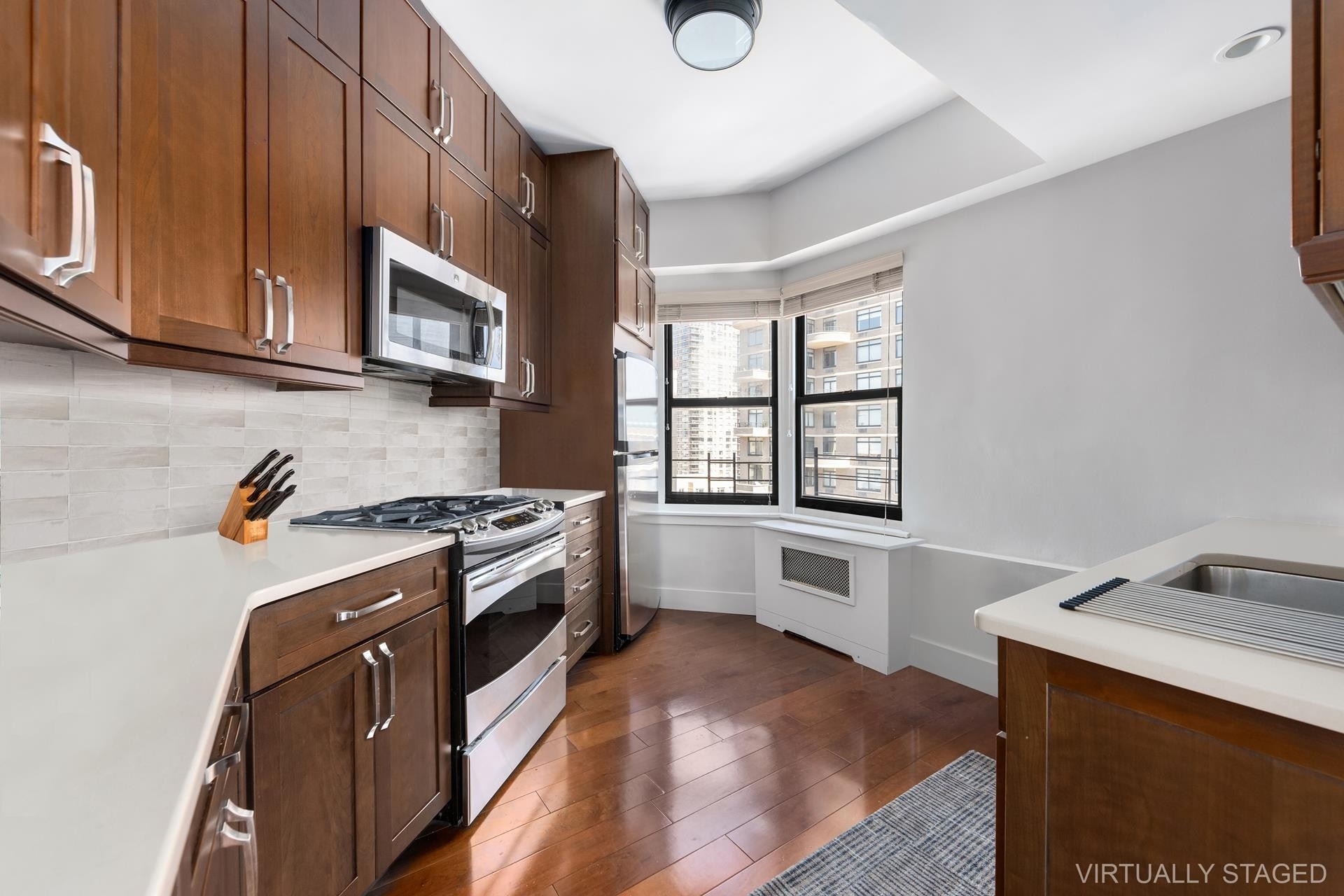 7. Co-op Properties for Sale at 345 E 69TH ST, PHC Lenox Hill, New York, New York 10021